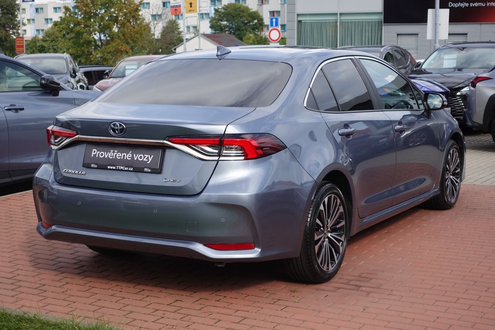 Toyota Corolla, 1,8HSD Style - fotka 6