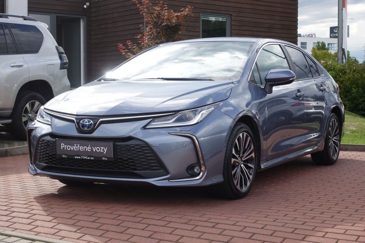 Toyota Corolla, 1,8HSD Style