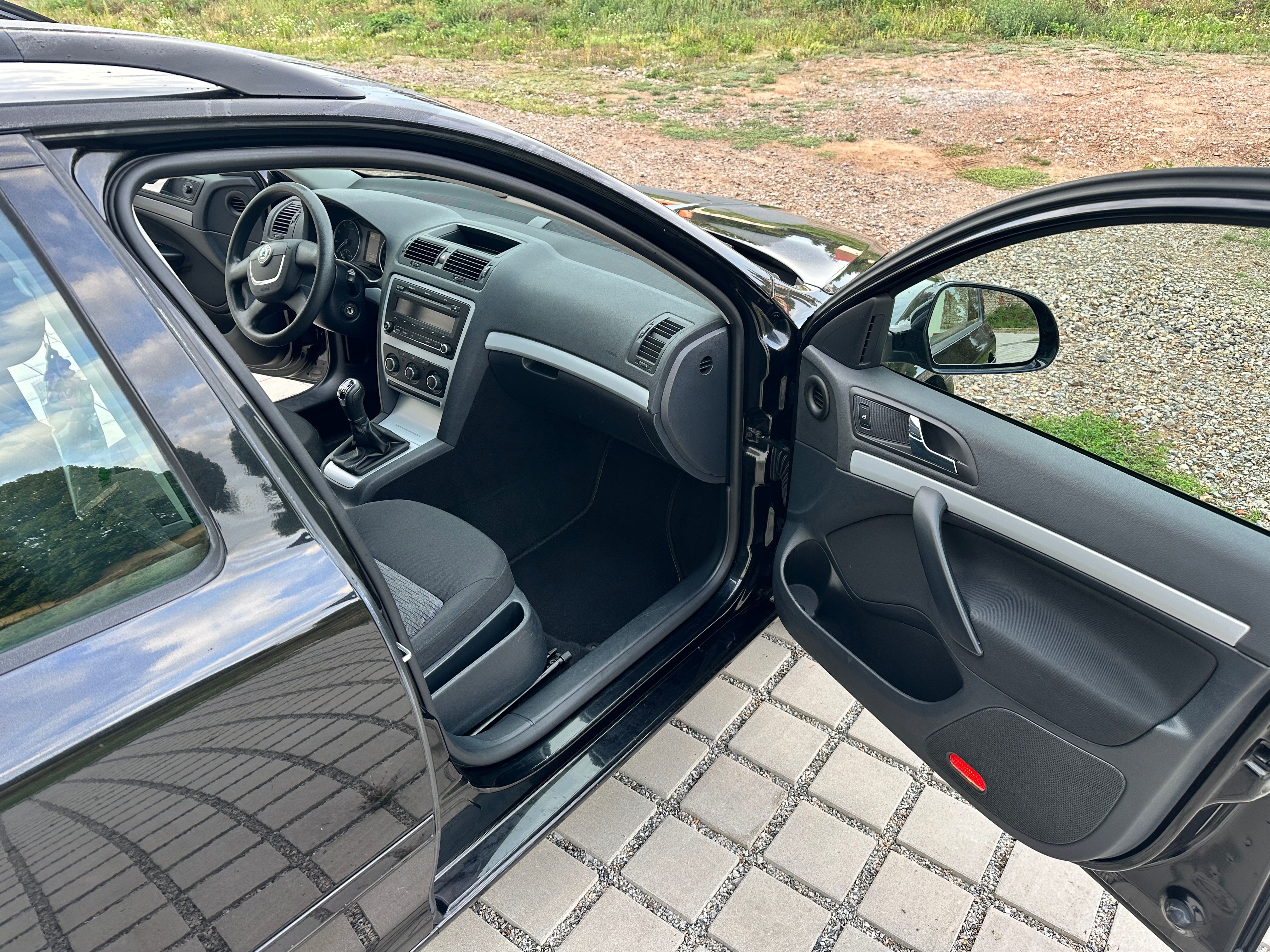 Škoda Octavia, Škoda Octavia 2 FL 1.2 tsi77kw - fotka 5
