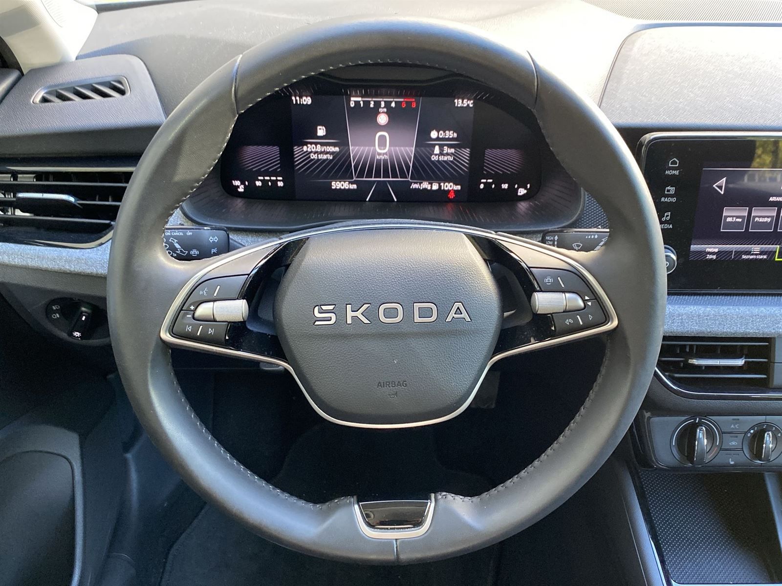 Škoda Kamiq, 1.0 TSI Selection - fotka 6