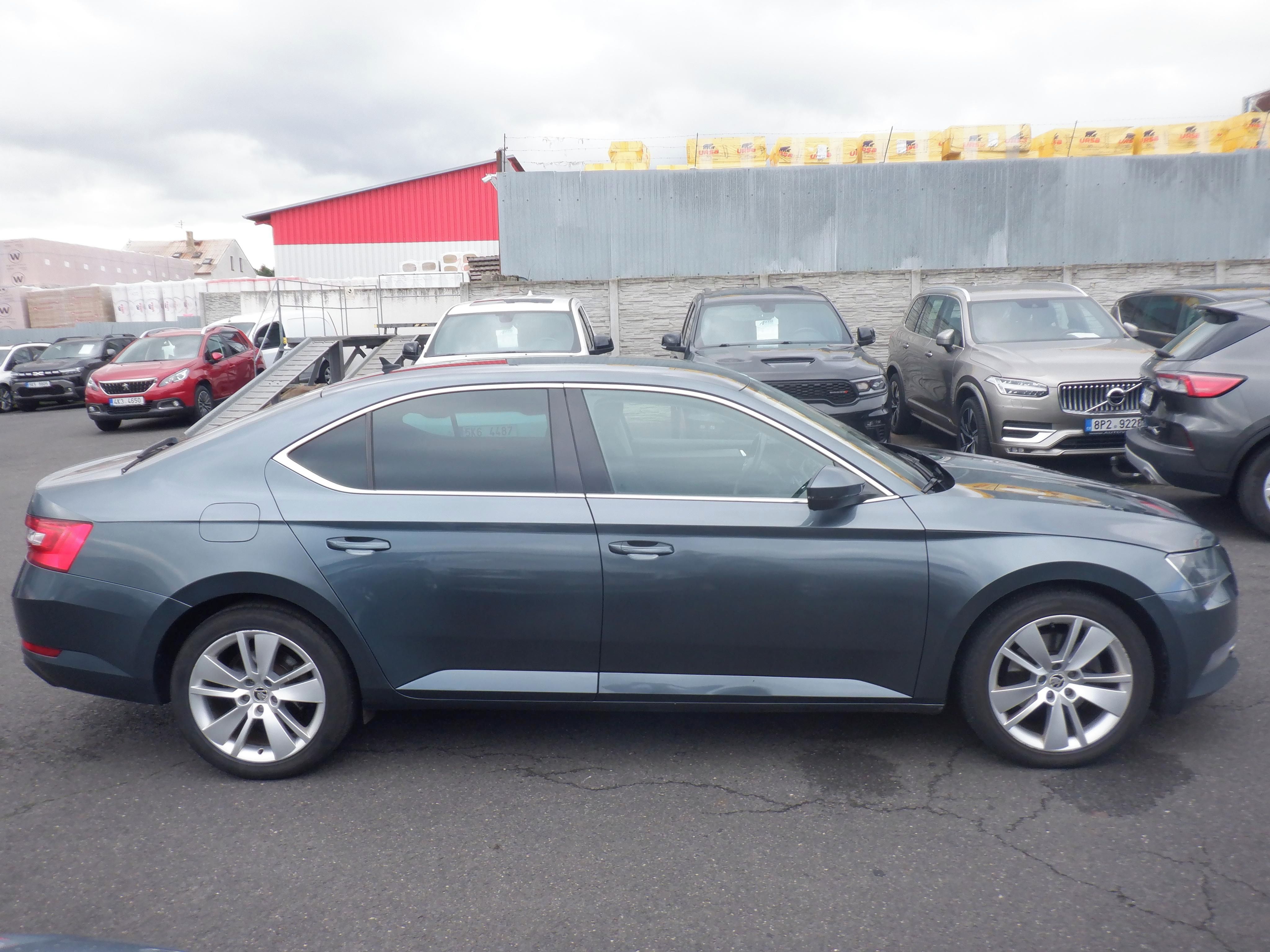 Škoda Superb, 2.0 TDI 110kW,ČR - fotka 4