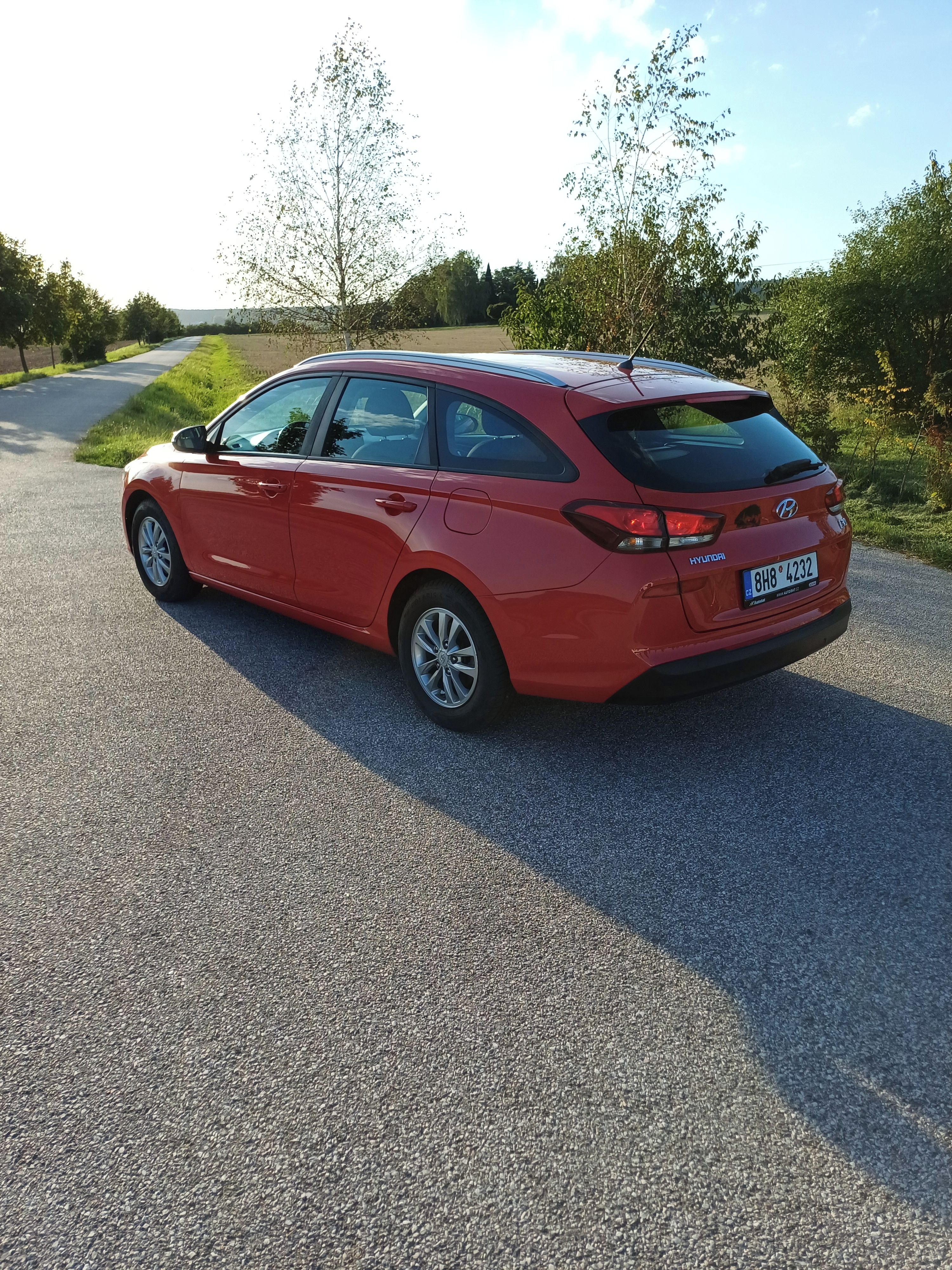 Hyundai i30, 1,0 T-GDI - fotka 3