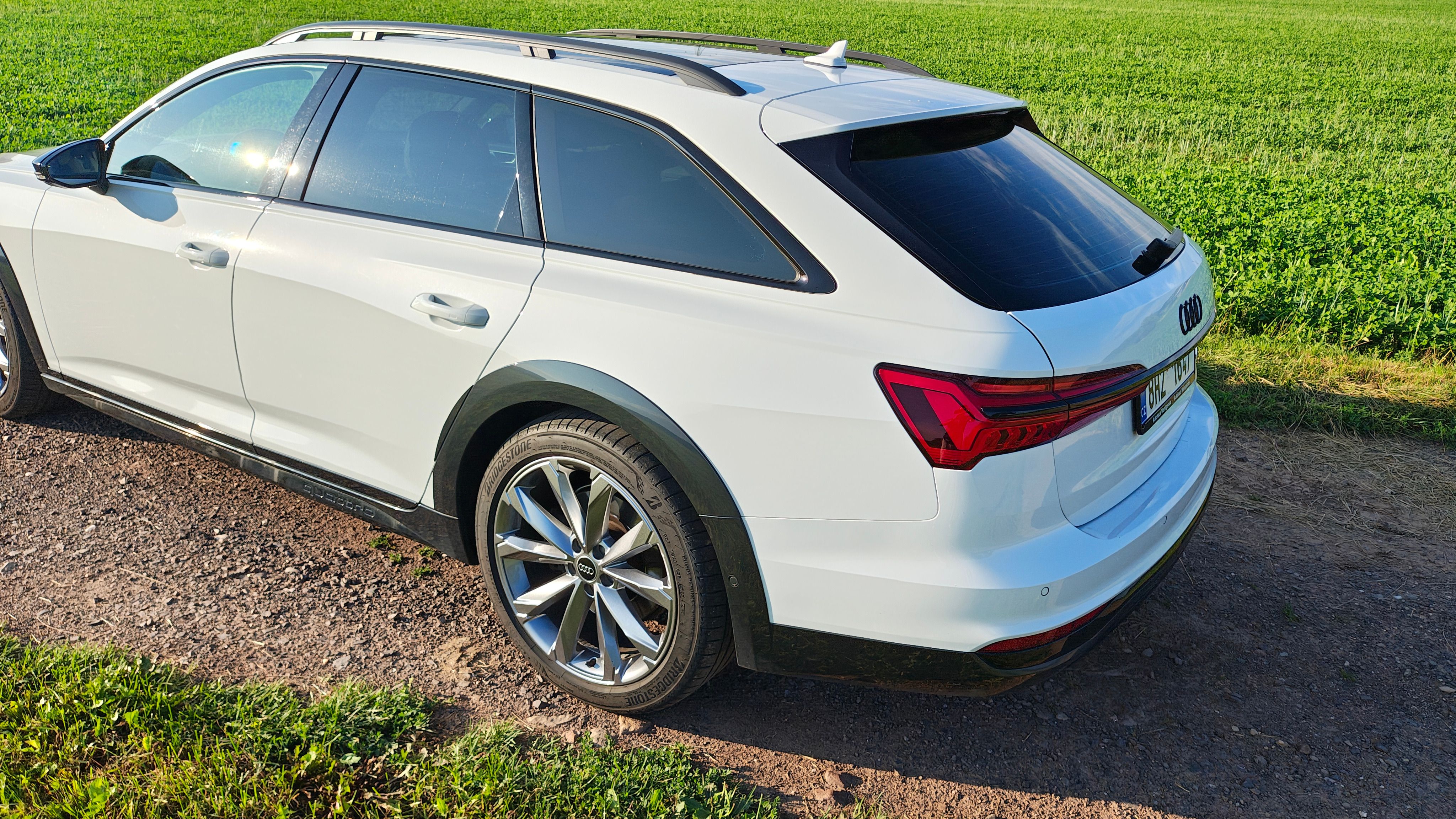 Audi A6 allroad, 50TDI, HD Matrix, tažné - fotka 2