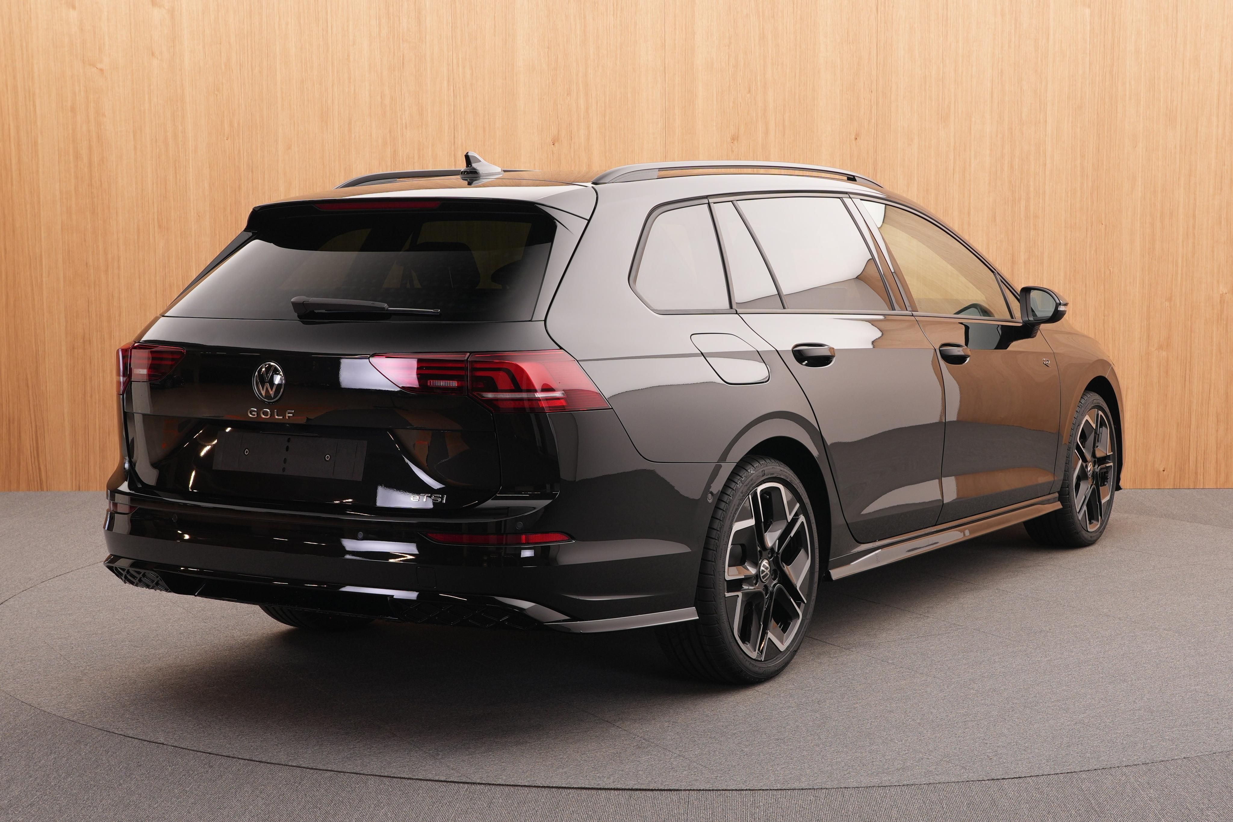 Volkswagen Golf Variant, R-Line Limited 1.5 eTSI mHEV - fotka 4