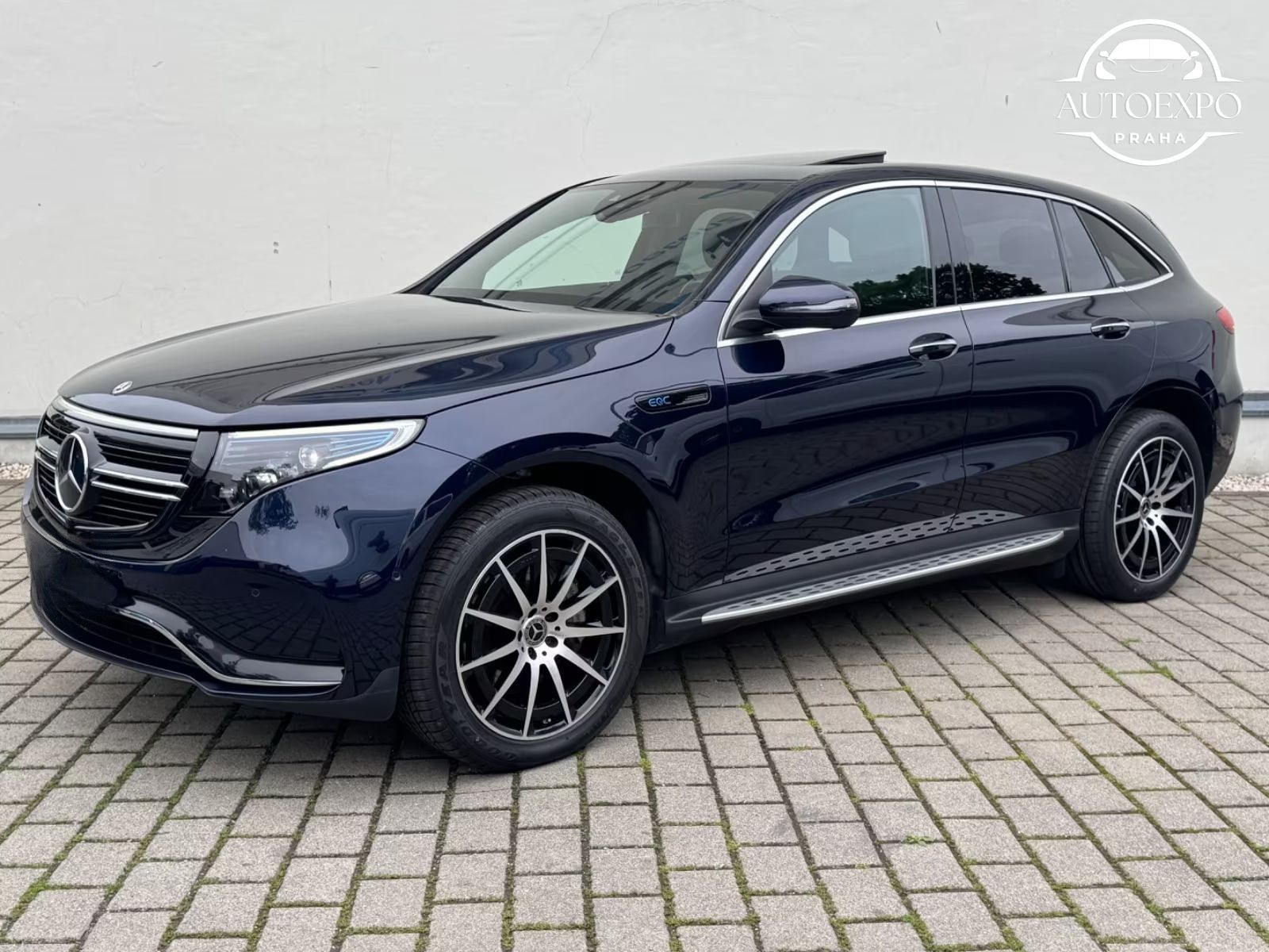 Mercedes-Benz EQC, 400 4MATIC "AMG"*Panorama - fotka 2