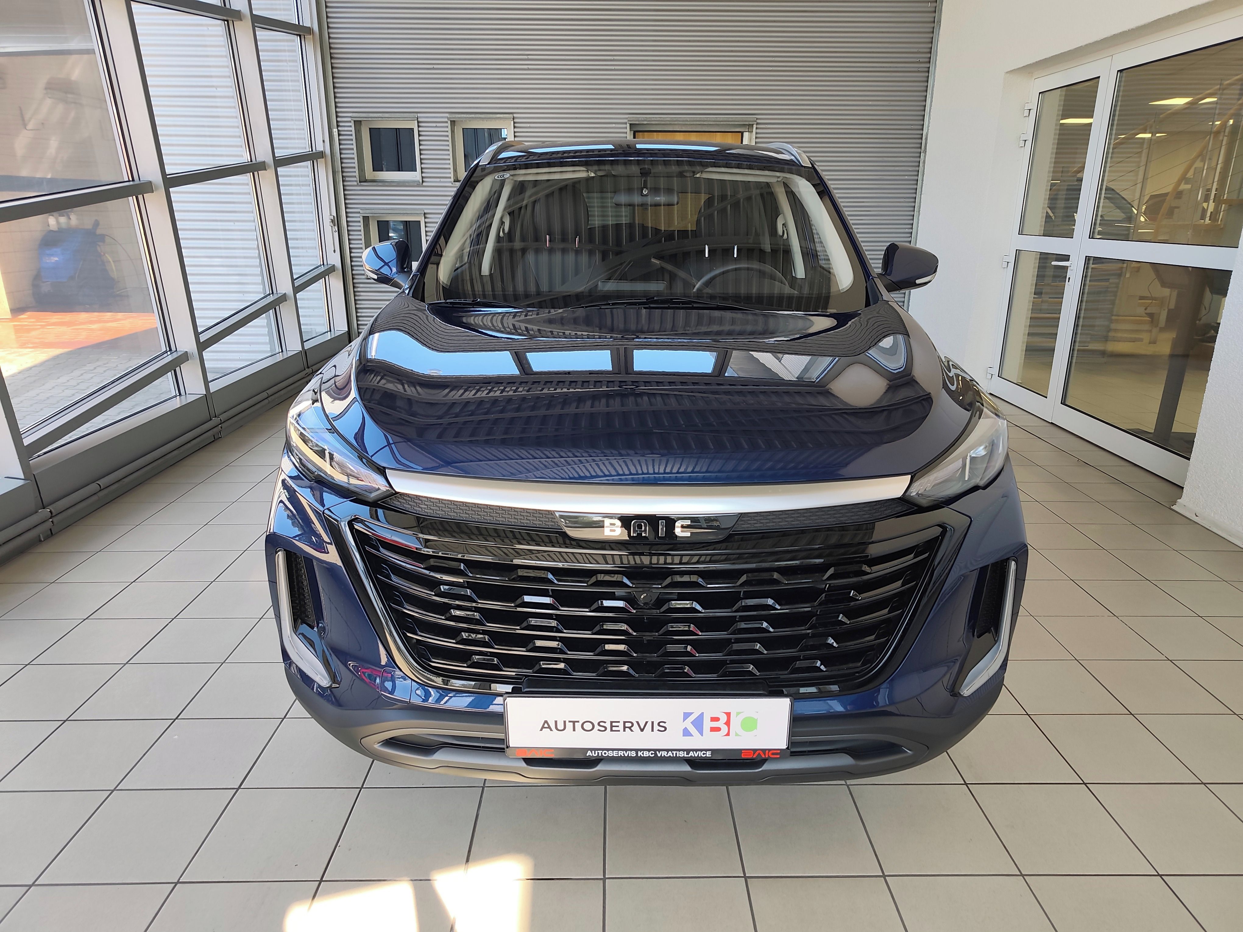 BAIC X35, 1.5T 100kW 6MT All in - fotka 6