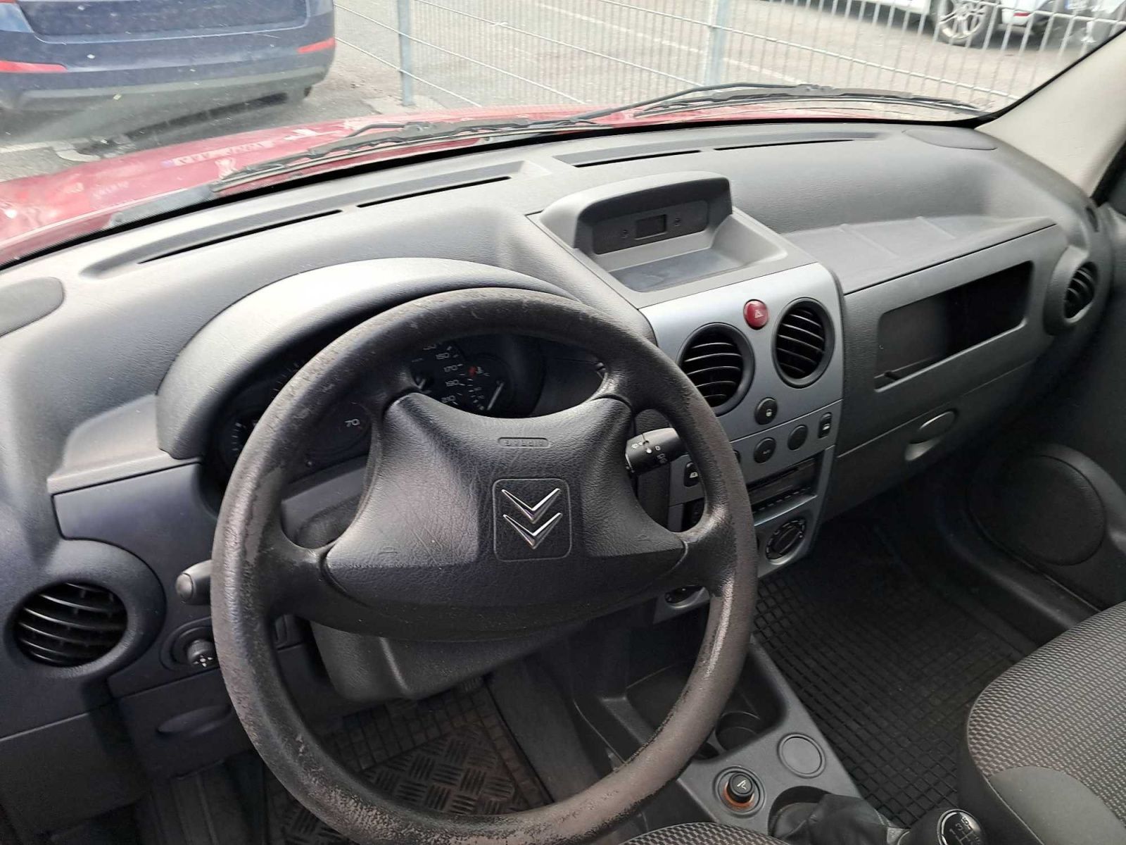 Citroën Berlingo, 1.6 HDi, 5Míst, Klima, ČR - fotka 3