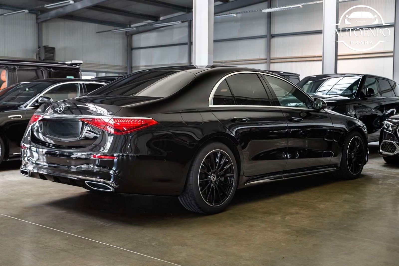 Mercedes-Benz Třídy S, 350d 4M*AMG Line*PANO*DPH* - fotka 4