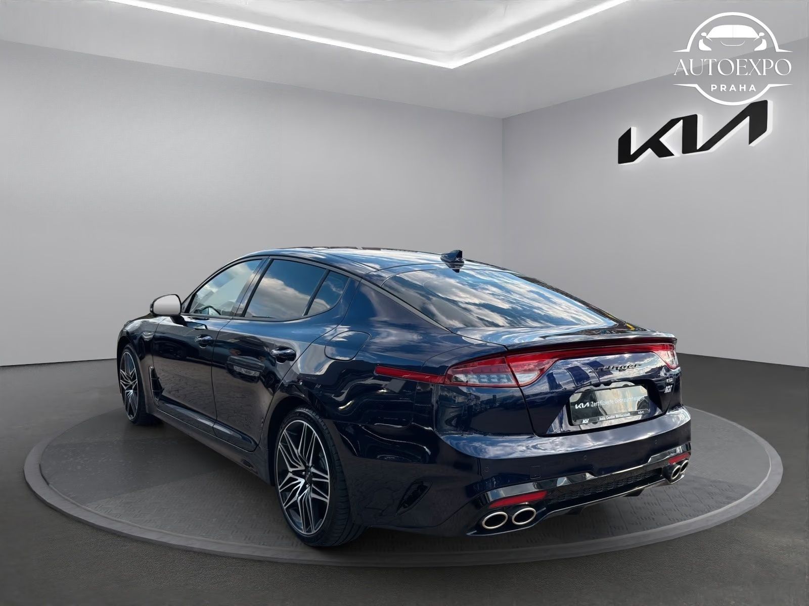 Kia Stinger, 3.3T AWD AT GT*KŮŽE*PANORAMA - fotka 6