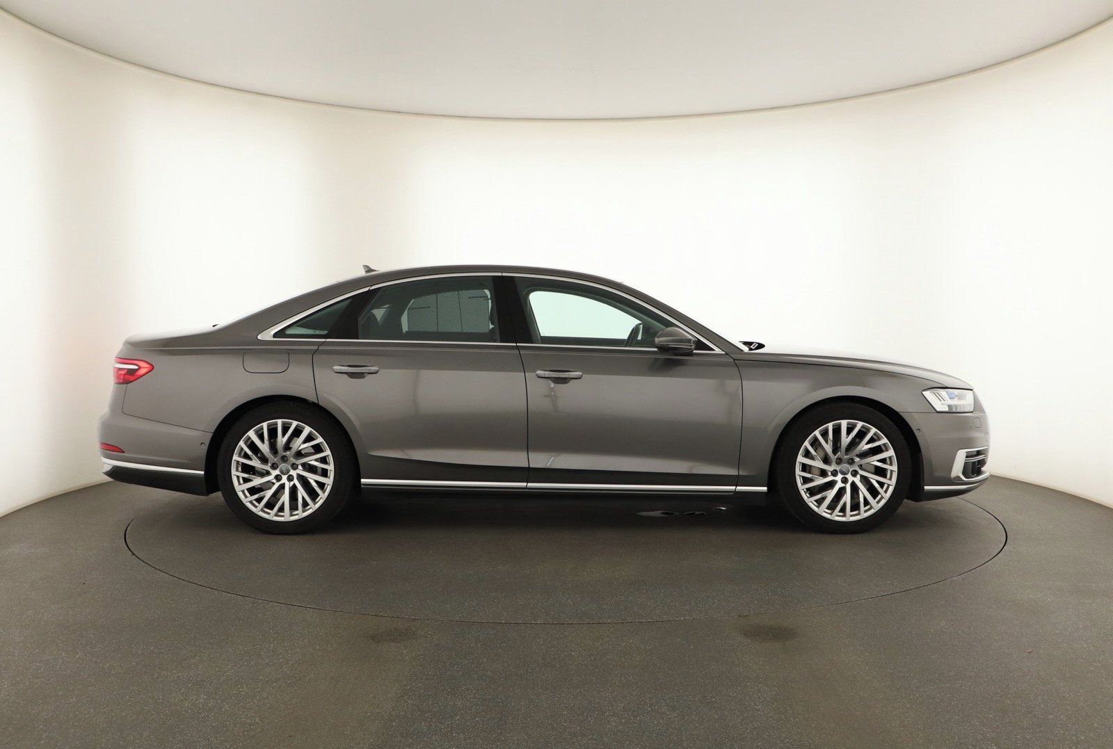 Audi A8, 55 TFSI - fotka 6
