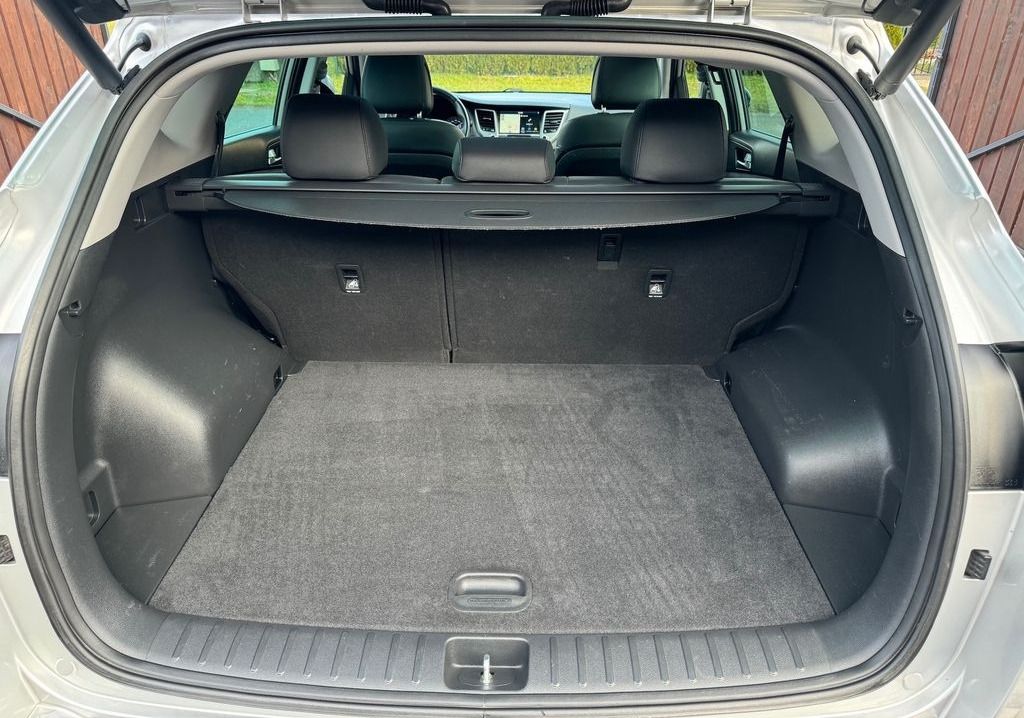Hyundai Tucson, 2.0CRDi 4WD at PREMIUM - fotka 4