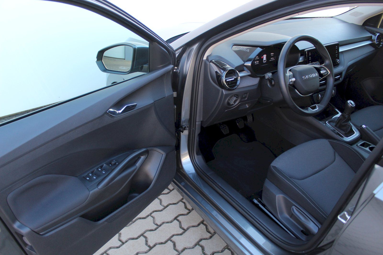 Škoda Fabia, Selection 1.0 MPI 59kW - fotka 6