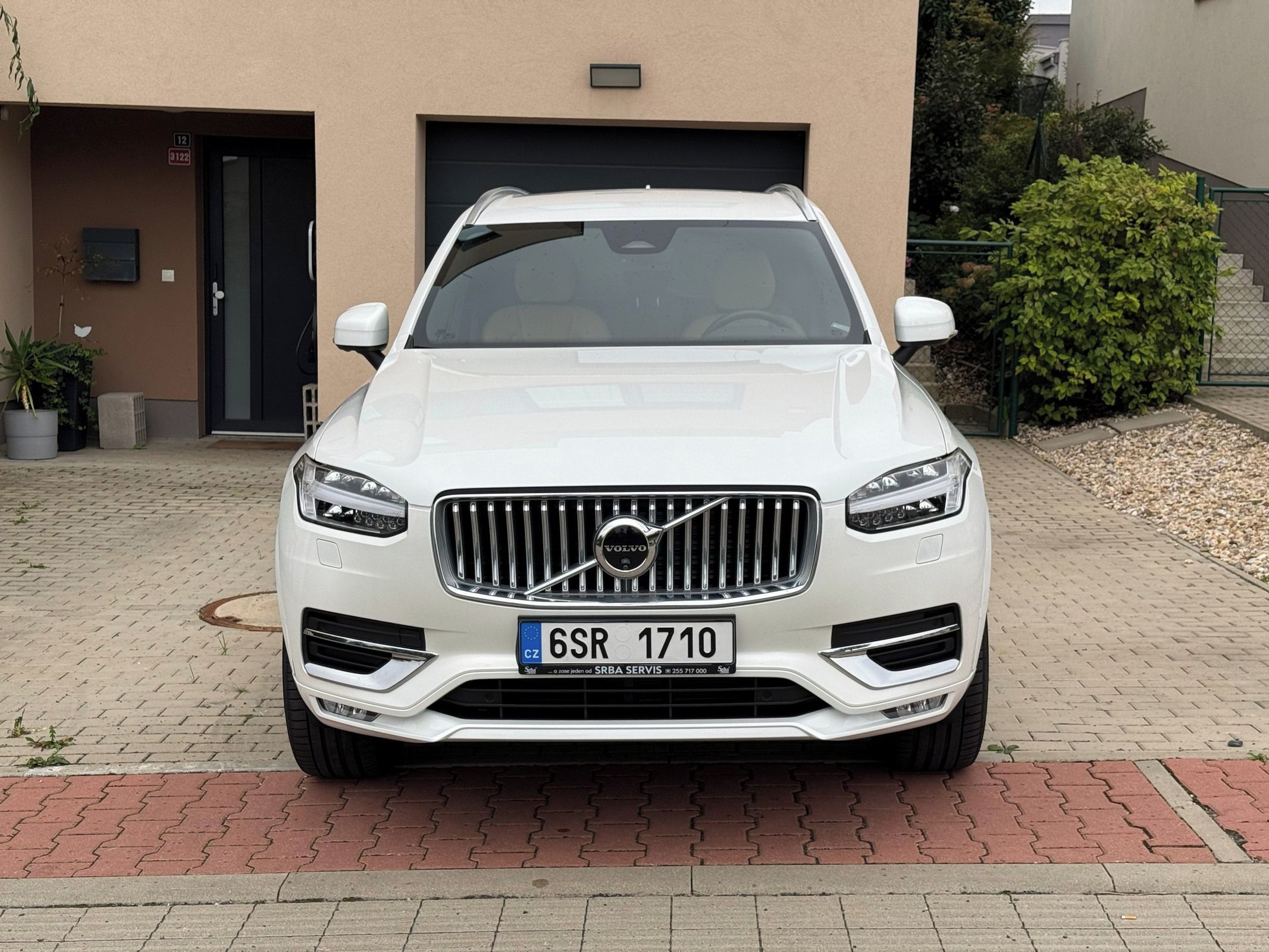 Volvo XC90, B5AWD PLUS BRIGHT,TAŽNÉ,ZÁRUKA - fotka 2