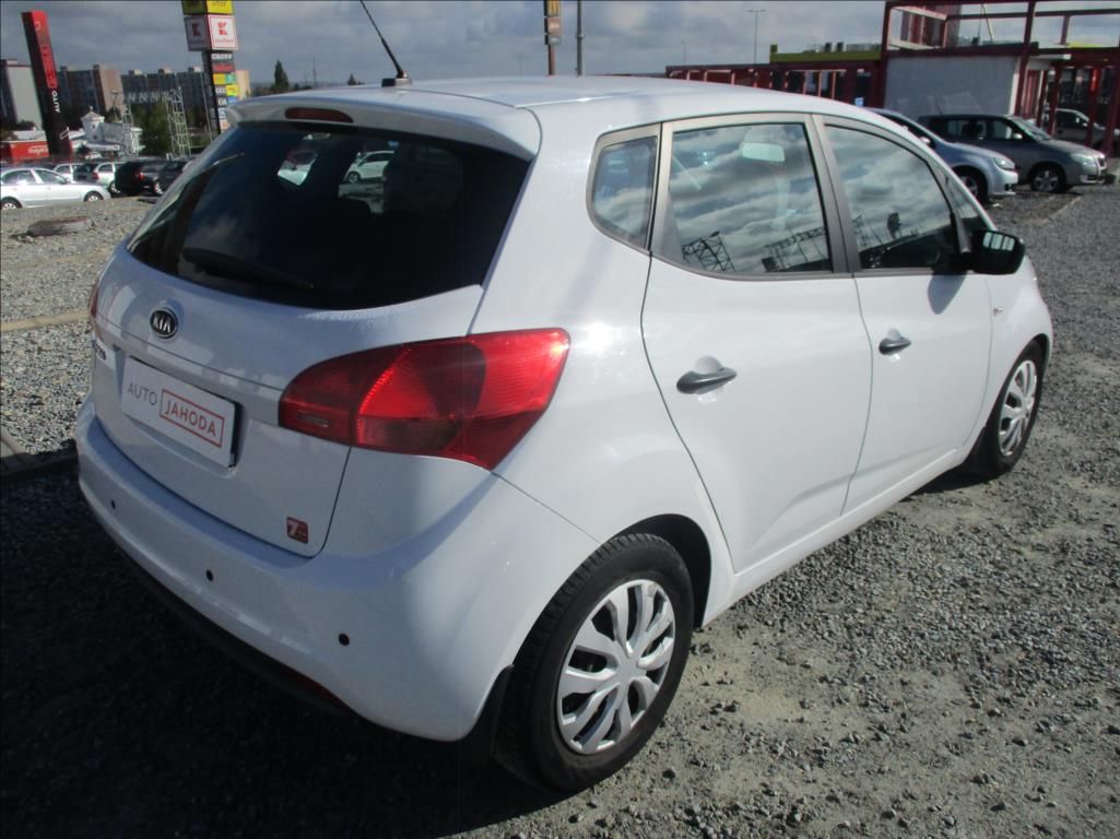 Kia Venga, 1,4 i, klima,servis,2.maj,CZ, - fotka 5