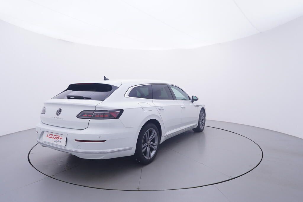 Volkswagen Arteon, Elegance 2.0 TDI 110 kW - fotka 5