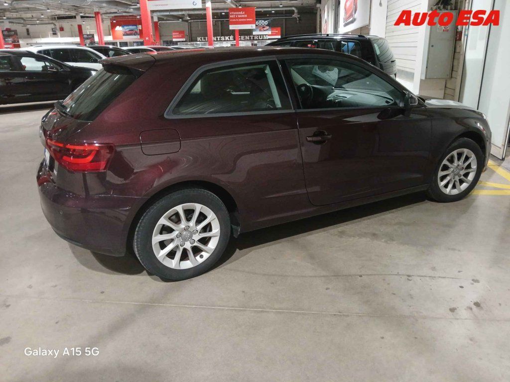 Audi A3, 1.2 TFSi,ČR - fotka 2