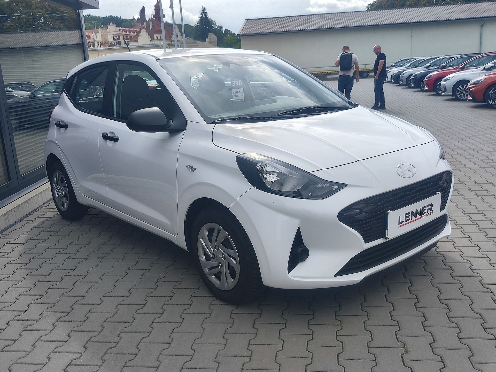 Hyundai i10, 1.0i/46kW Wave - fotka 3