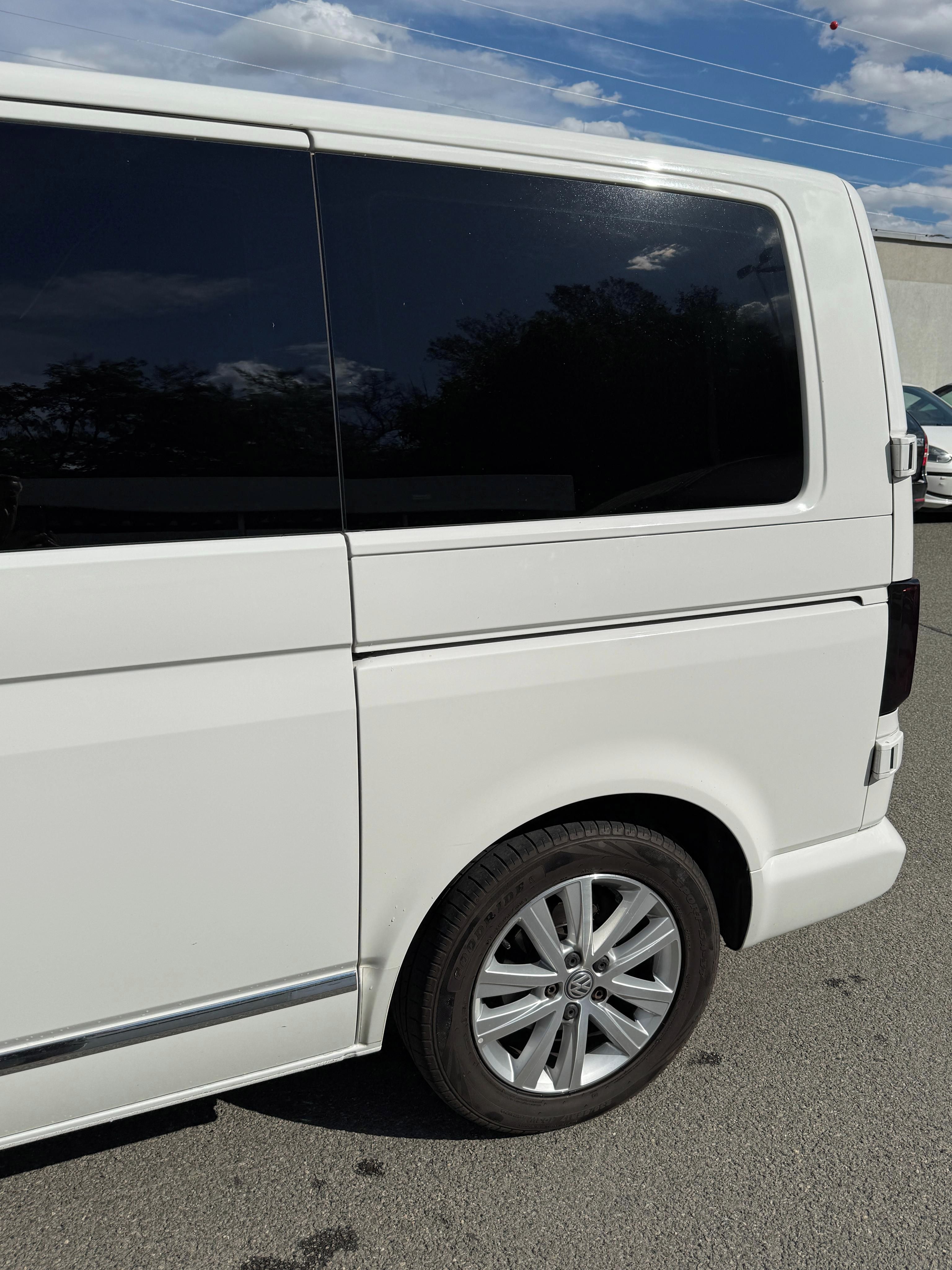 Volkswagen Multivan, TOP STAV - fotka 5