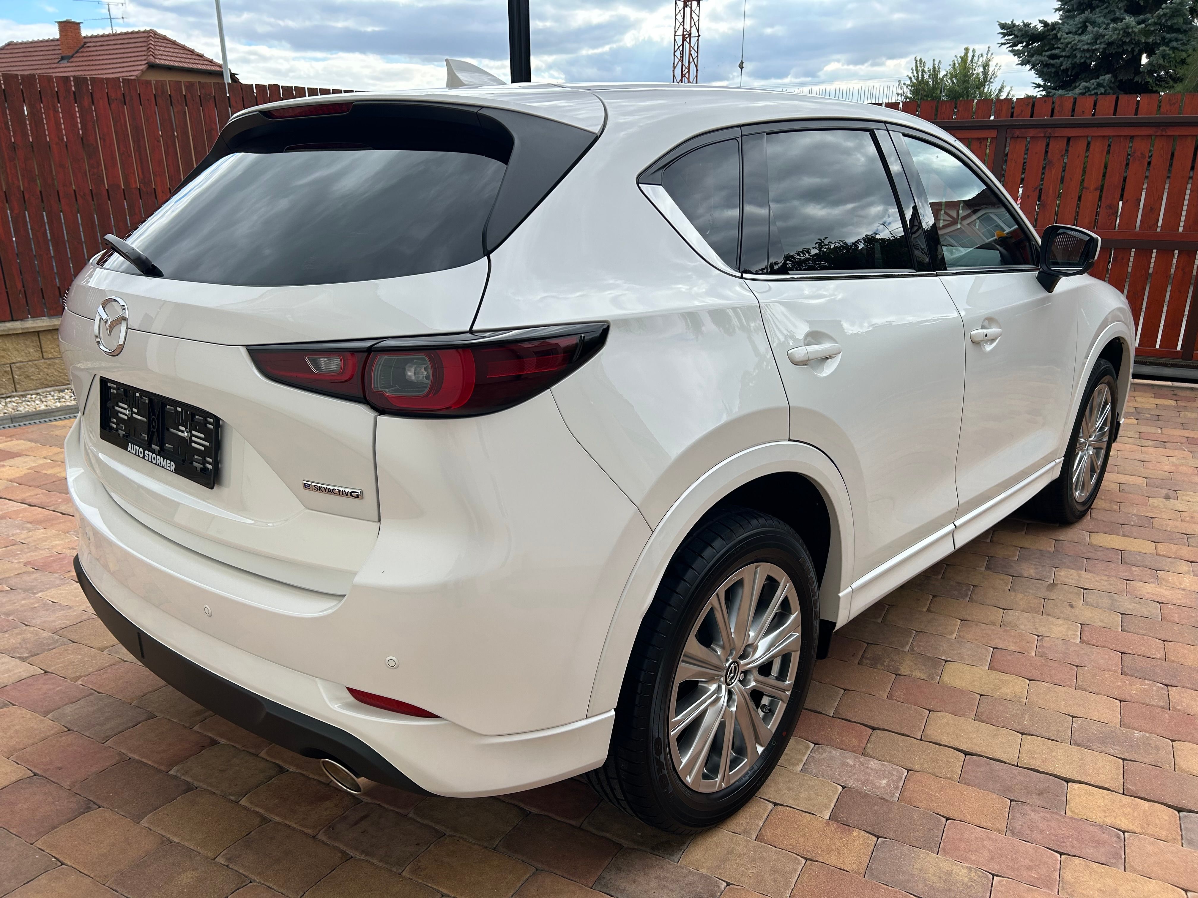 Mazda CX-5, 2.5 e-SKYACTIV-G194 TAKUMI 2WD - fotka 5