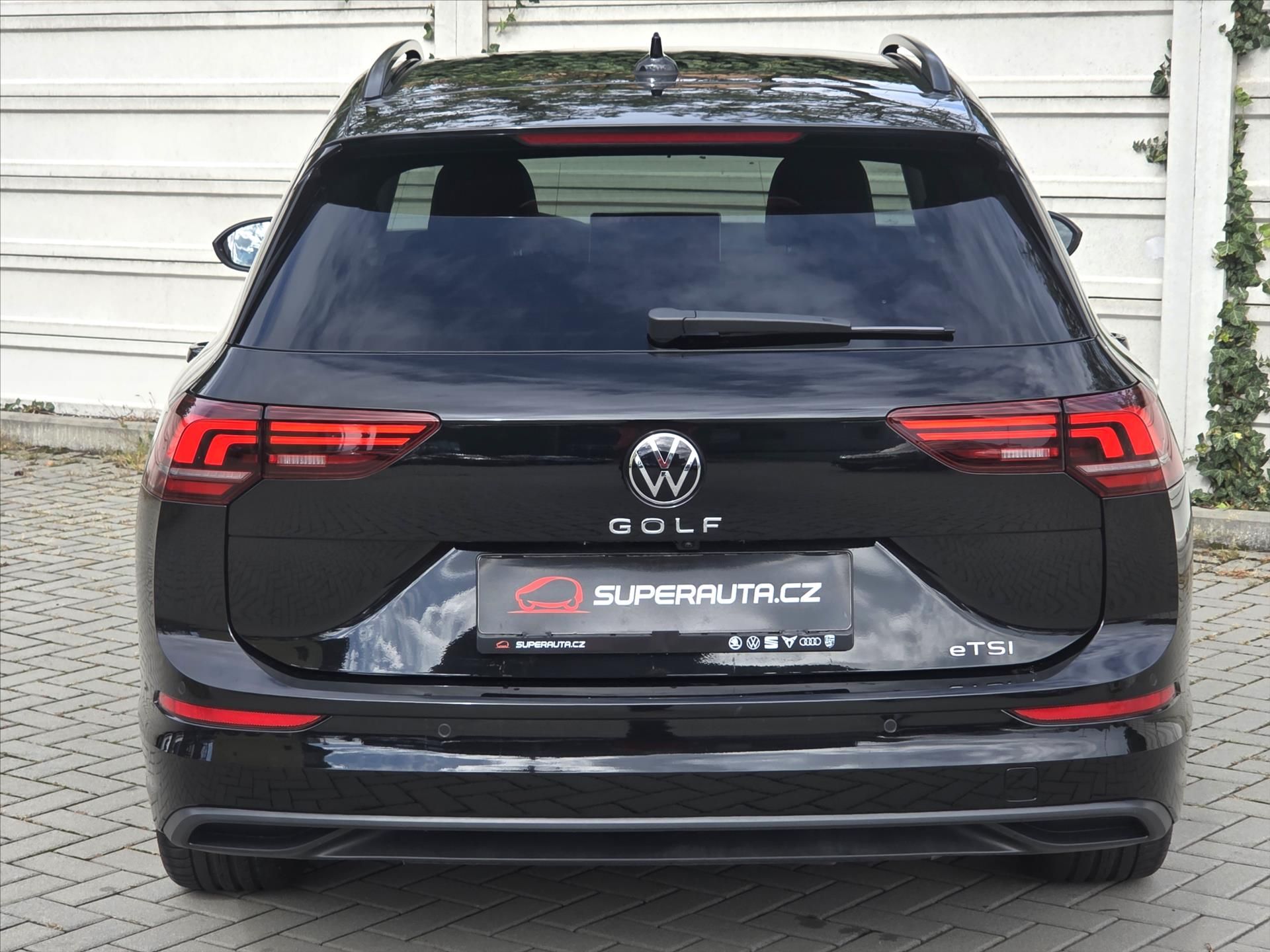 Volkswagen Golf, 1,5 eTSi 110kW DSG Záruka2028 - fotka 5