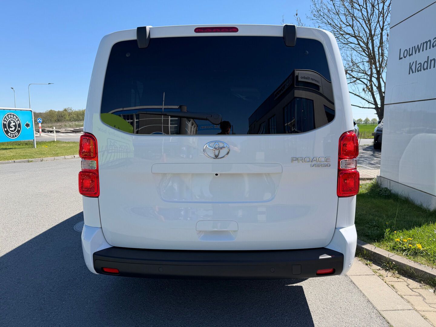 Toyota Proace Verso, L2 2.2D 6MT Family - fotka 4