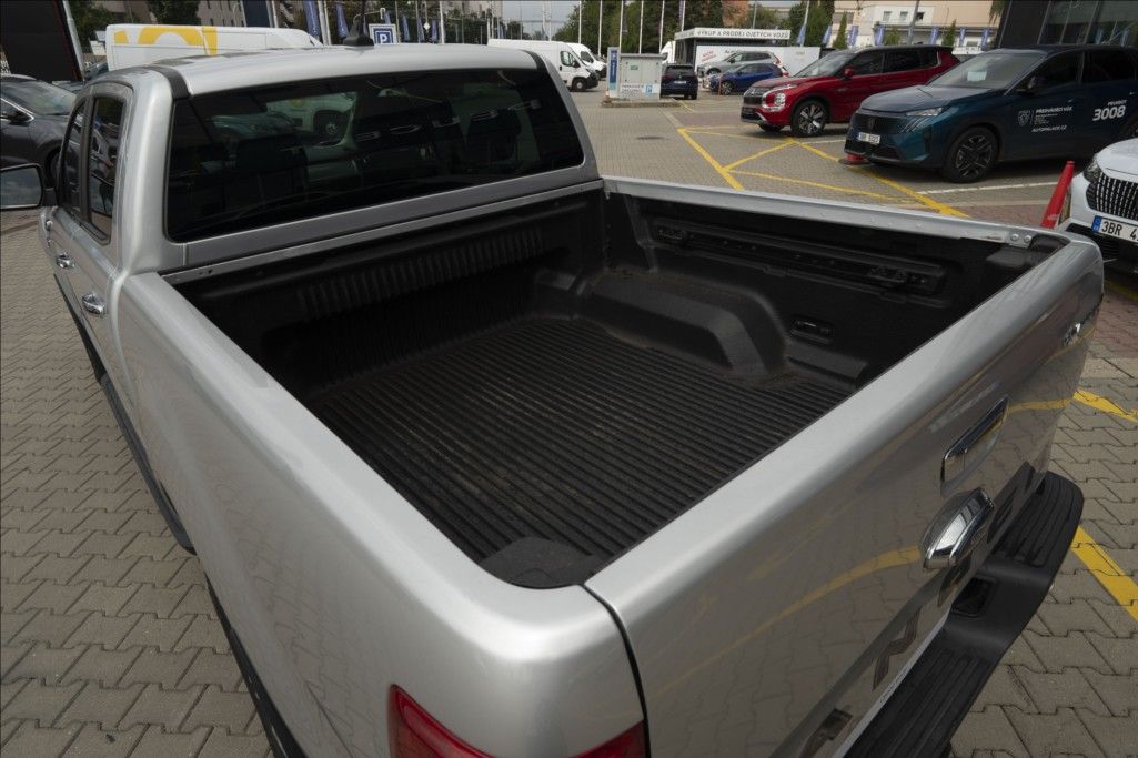 Ford Ranger, 2,0 EcoBlue 4WD DOUBLE CAB ČR - fotka 6