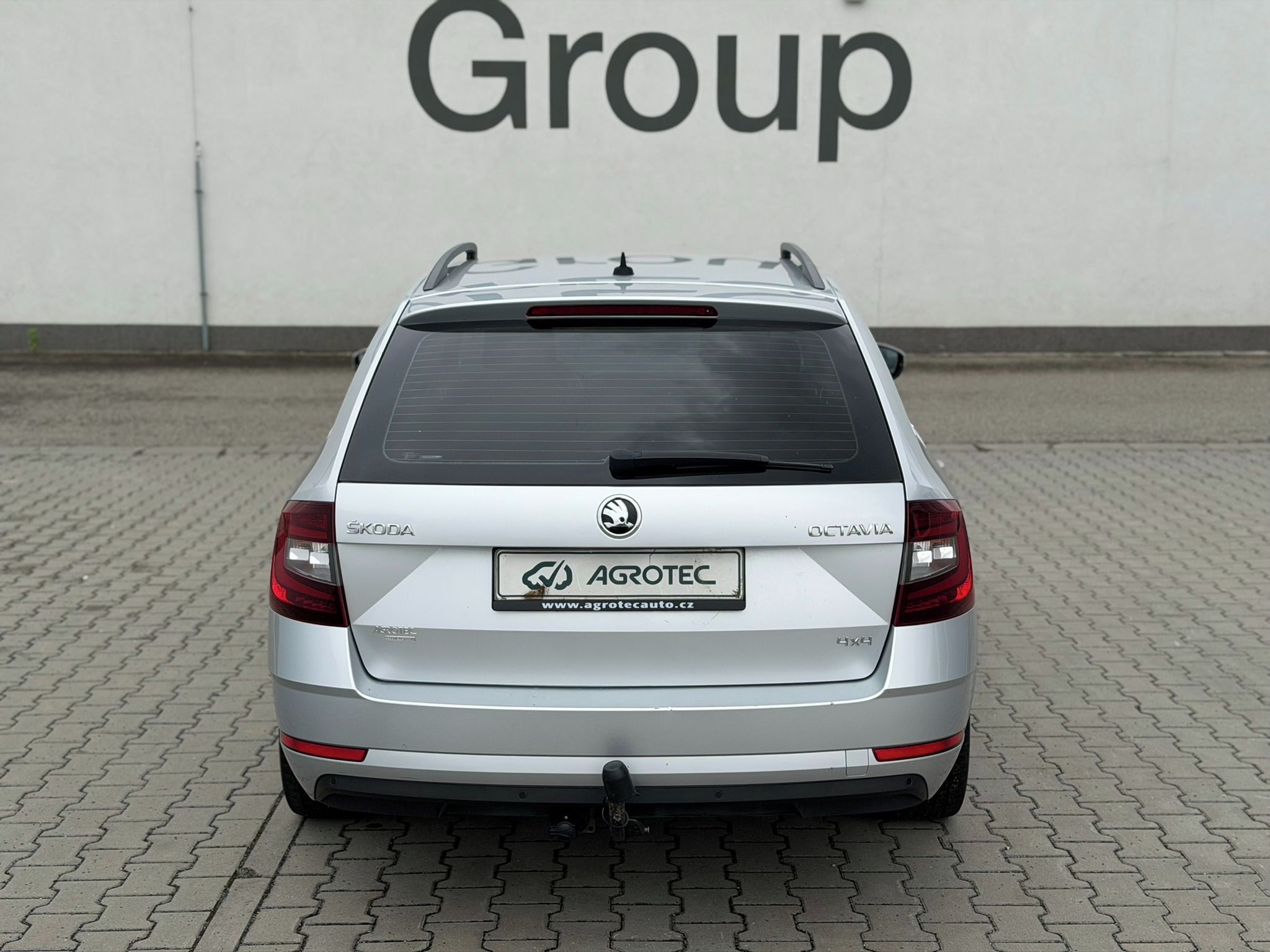 Škoda Octavia, 2.0 TDI 110kW Style Combi 4x4 - fotka 6