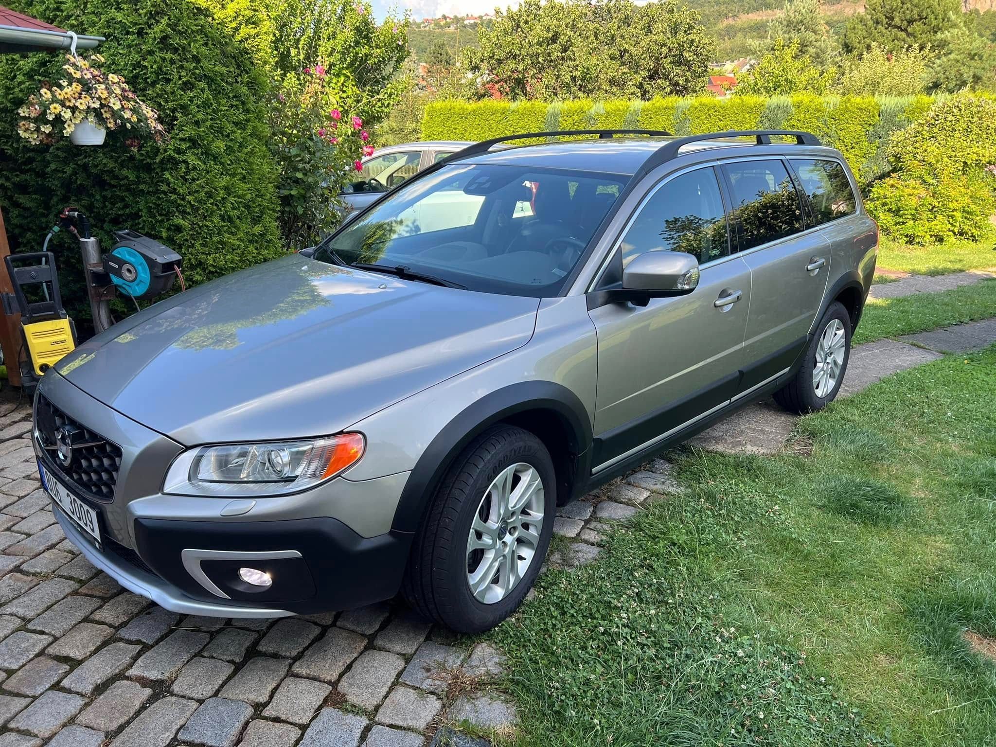 Volvo XC70 - fotka 4