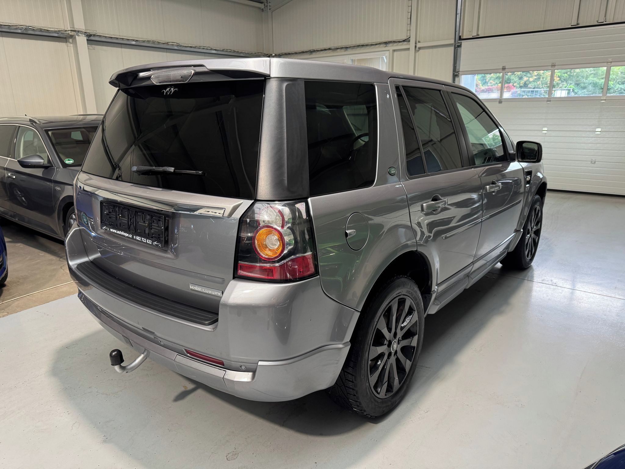 Land Rover Freelander, 2.2 TD4 4x4 HSE LUXORY - fotka 6