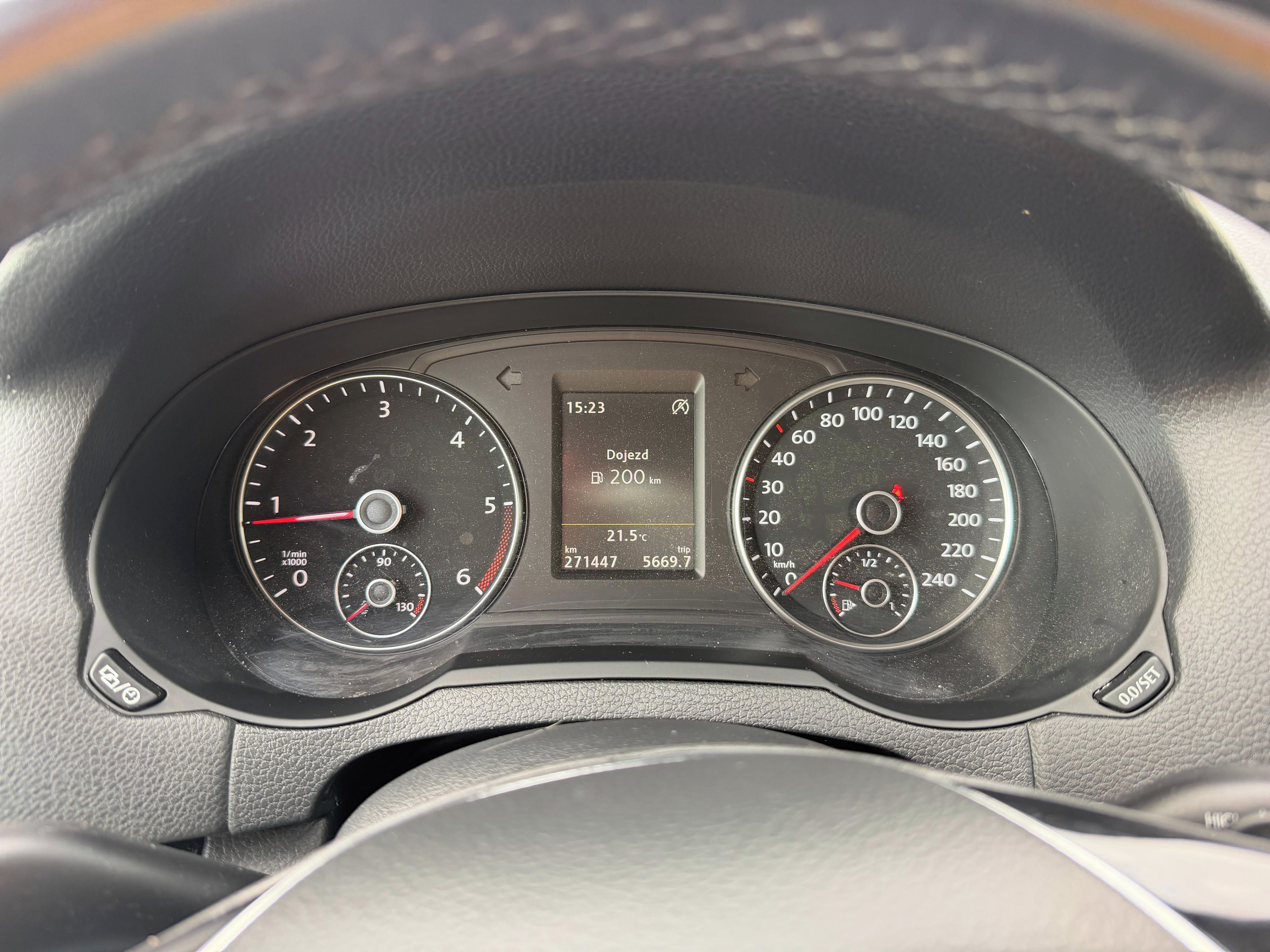 Volkswagen Sharan - fotka 6