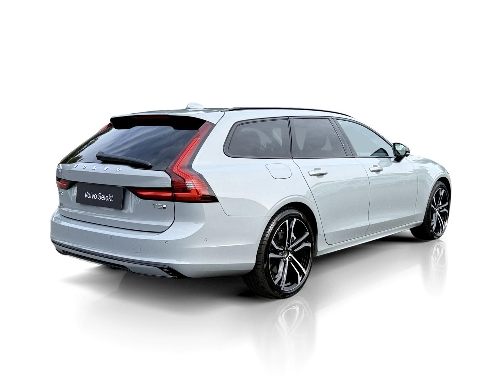 Volvo V90, T8 AWD ULTRA DARK + zimní kola - fotka 5