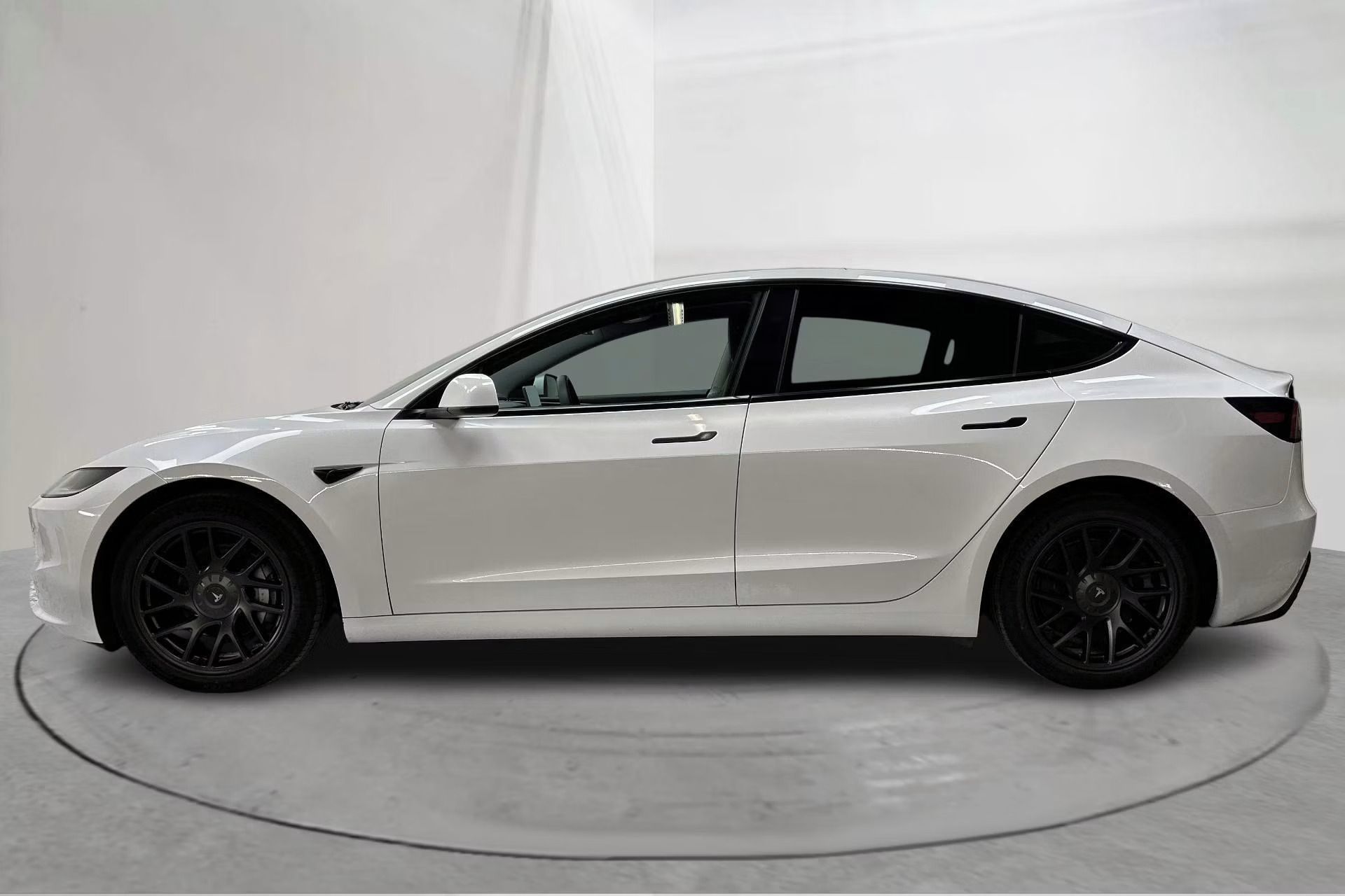 Tesla Model 3, AWD,HW4, záruka - fotka 5