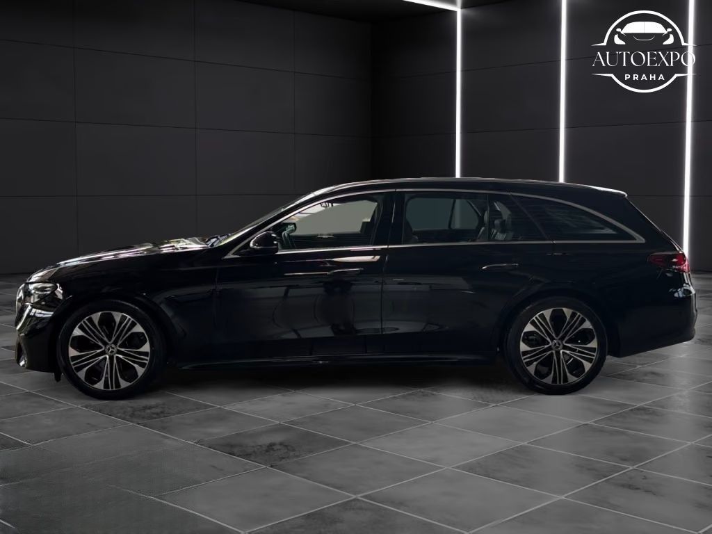Mercedes-Benz Třídy E, 220d T Avantgarde/LED/Panorama - fotka 4