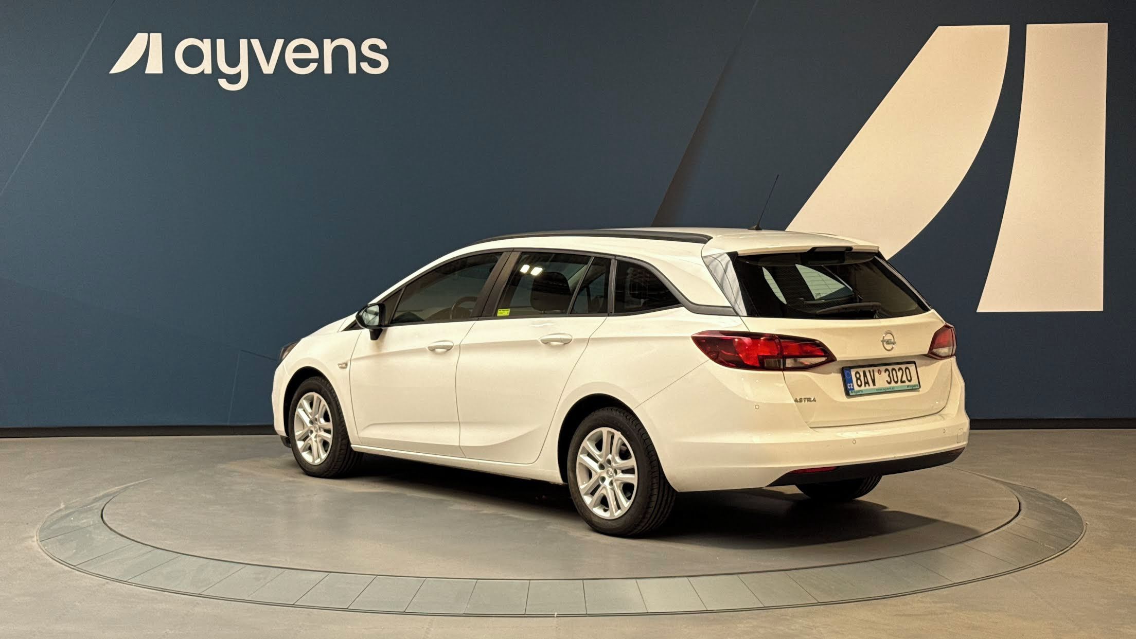 Opel Astra, 1.5 CDTi 90kW Edition ST S/S - fotka 3