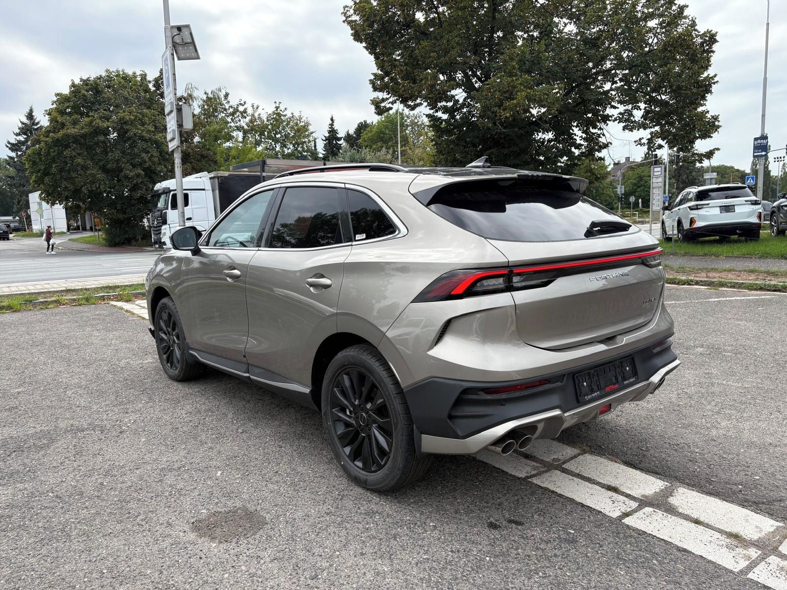 Dongfeng T5 EVO, 1.5T 7DTC DRAGON E. URBA EDGE - fotka 4