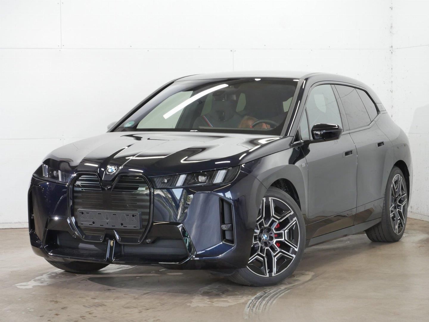 BMW iX, iX M70 xDrive