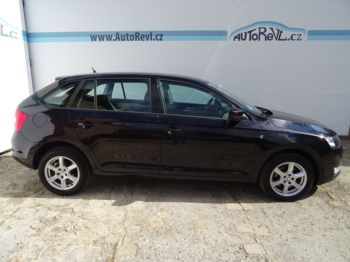 Škoda Rapid, 1.6TDi,66kW,S,kniha,ALU - fotka 5