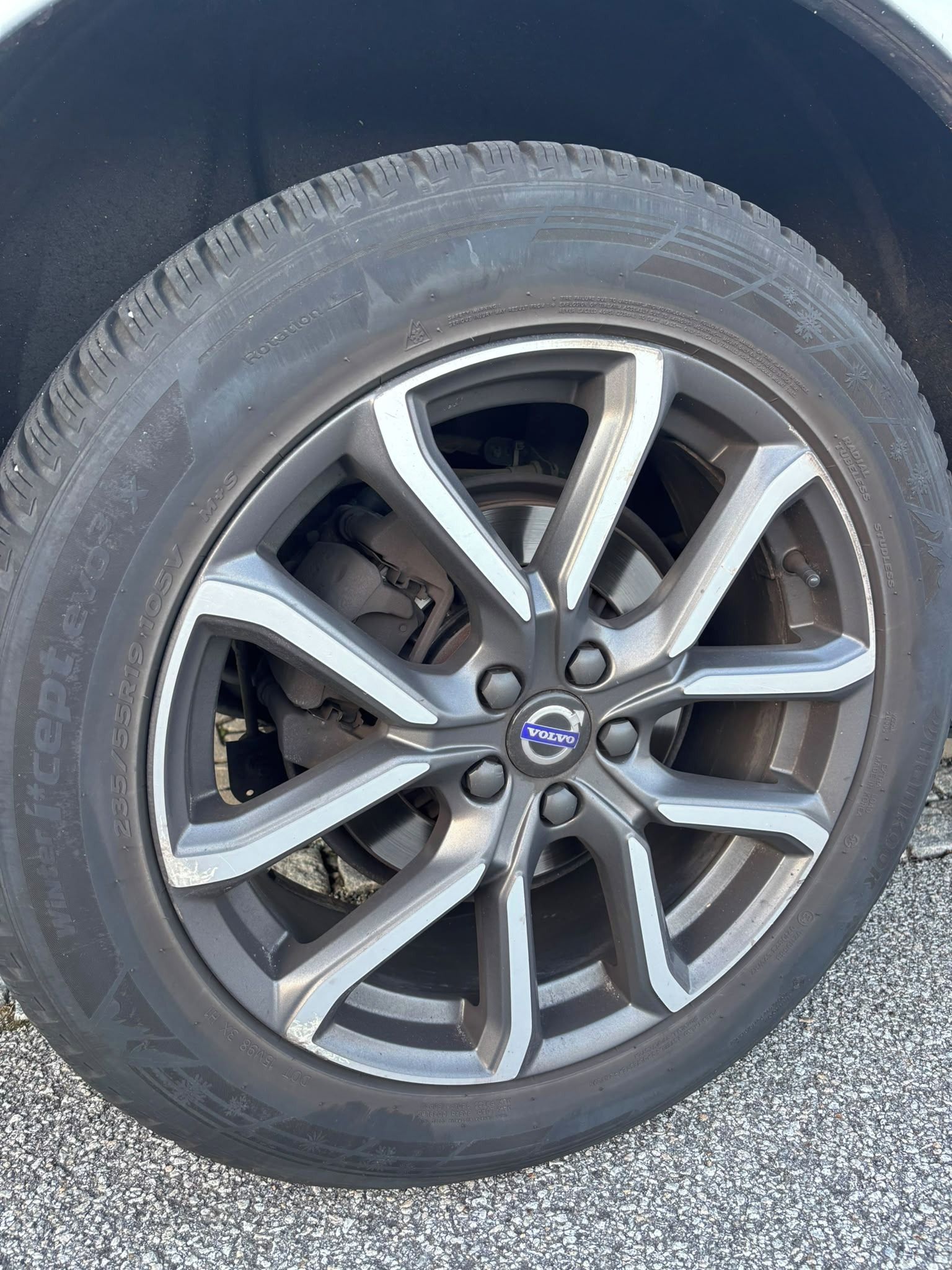 Volvo XC60, Volvo XC60 D5 AWD 162 kW - fotka 4