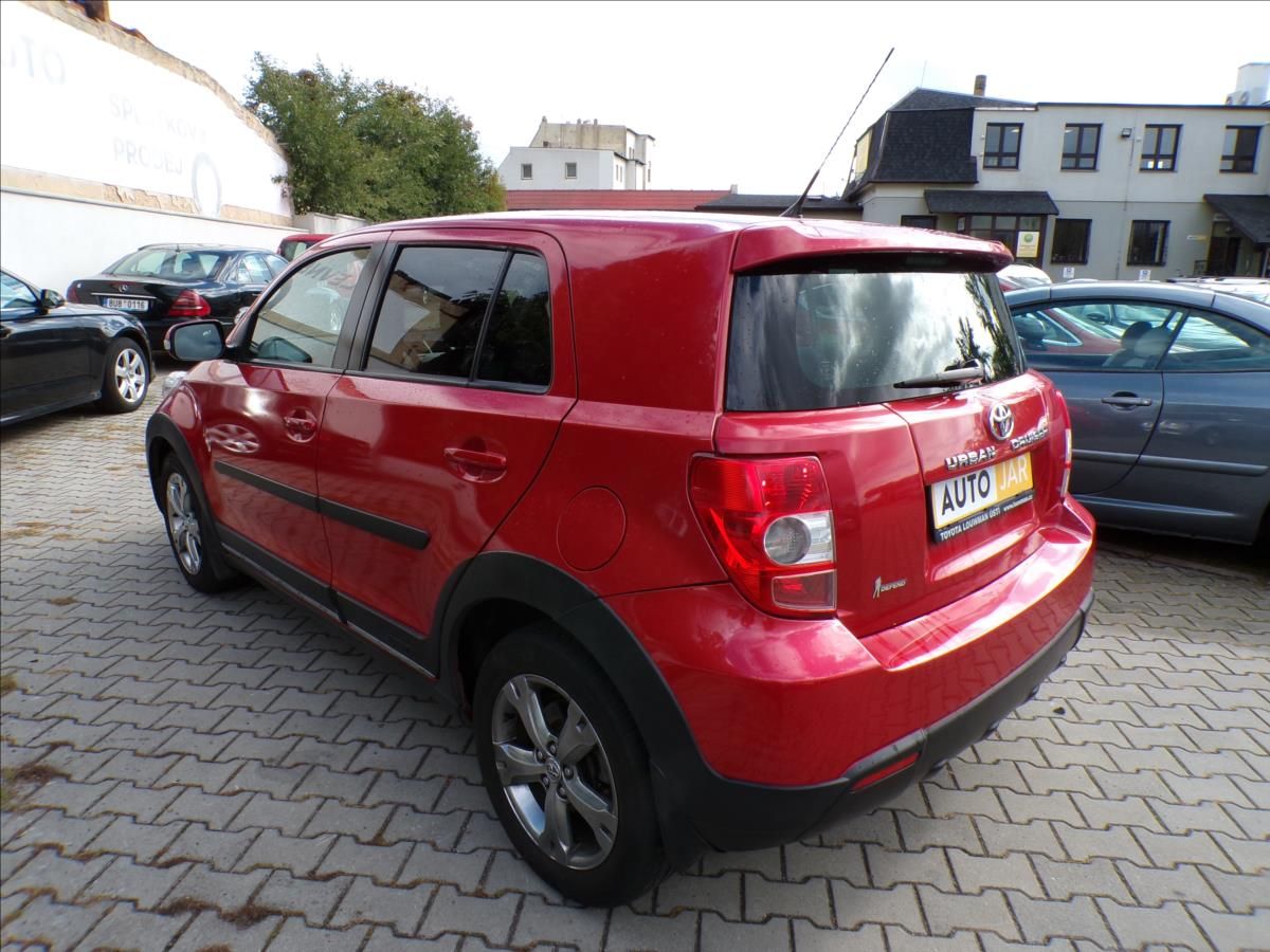 Toyota Urban Cruiser, 1,4 D4D AWD  1.MAJITEL nové v - fotka 4