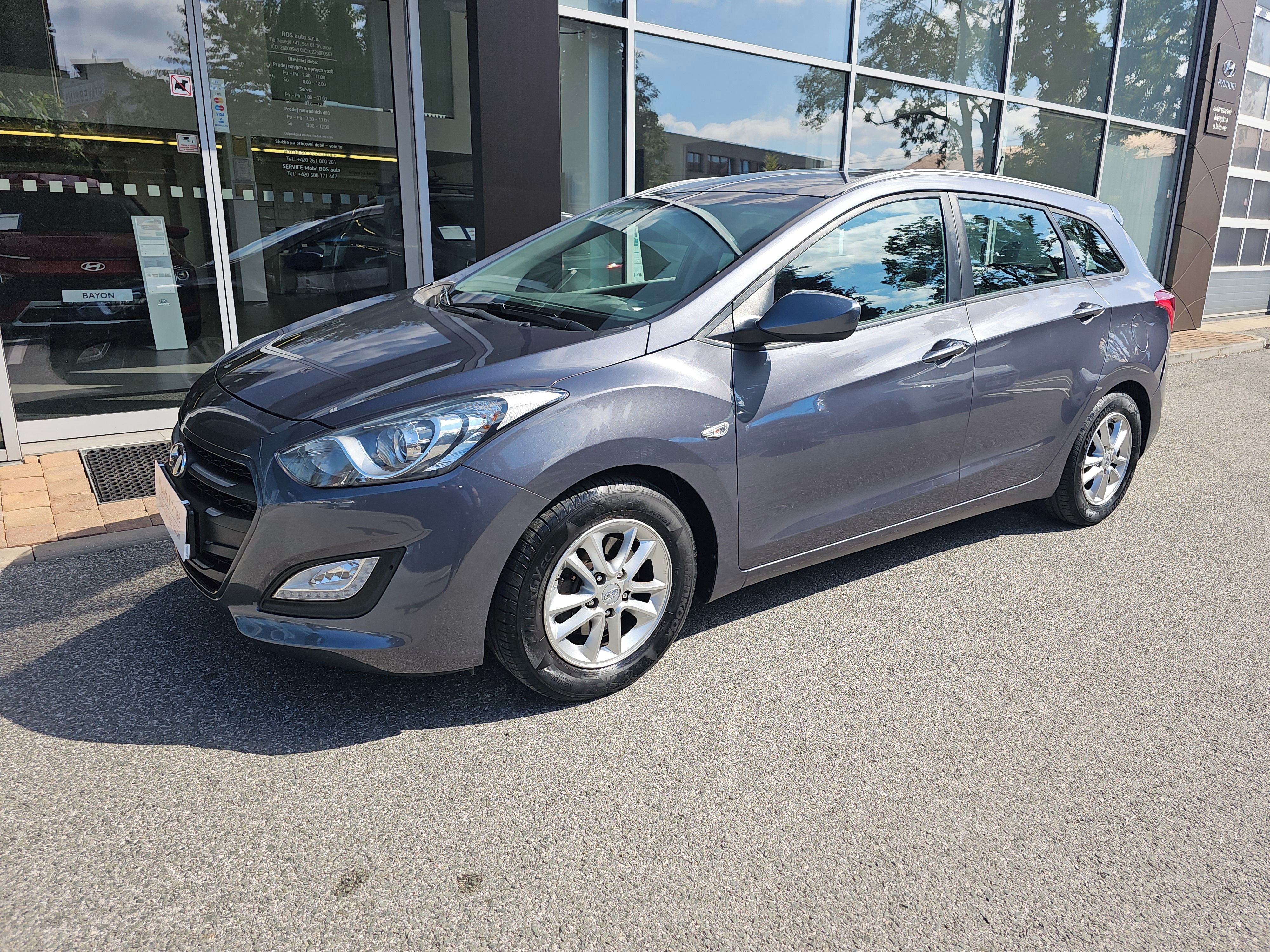 Hyundai i30, WG 1,6i CVVT Trikolor+tažné z. - fotka 4