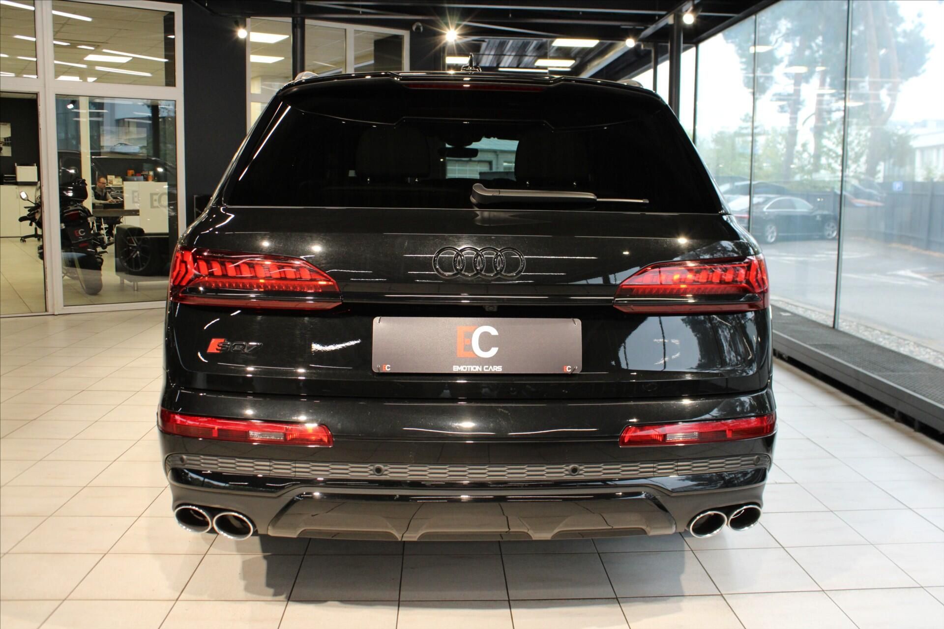 Audi SQ7, TFSi quattro Competition Plus - fotka 5
