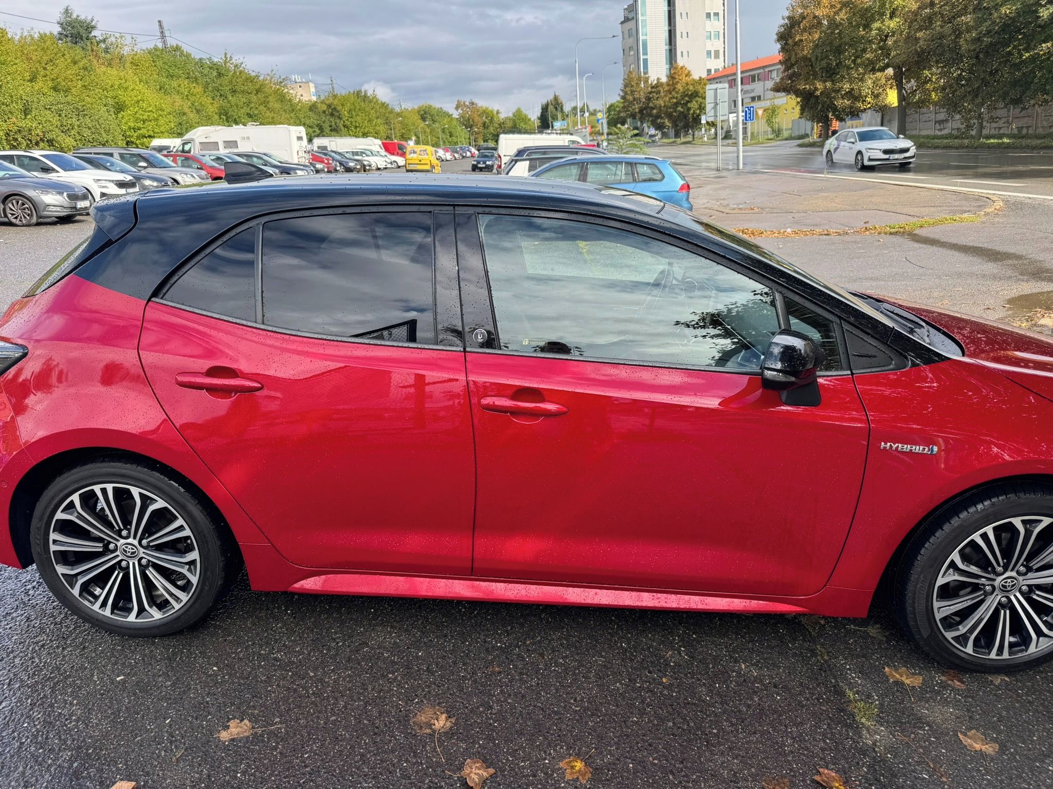 Toyota Corolla, hybrid automat - fotka 5