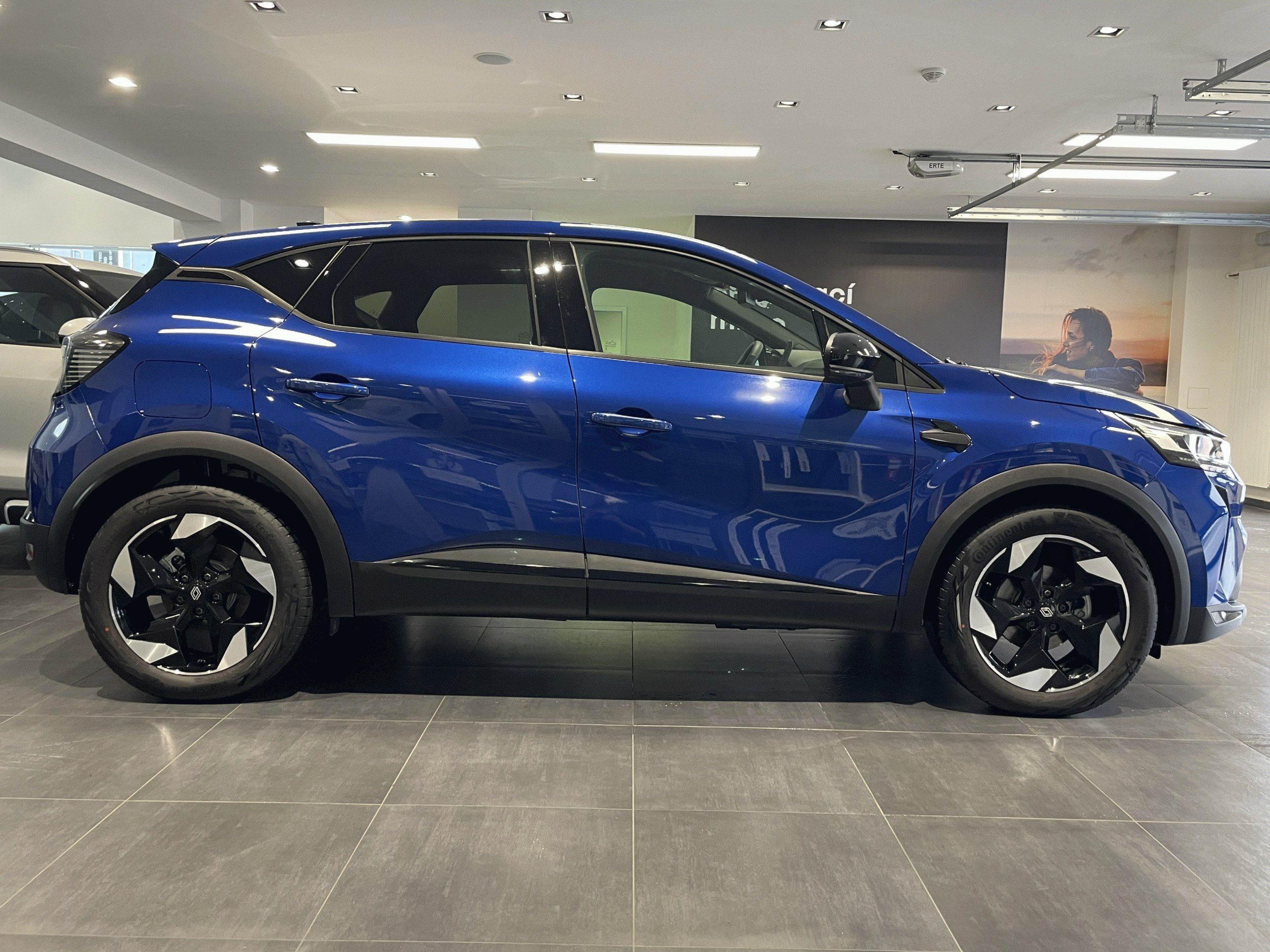 Renault Captur, TECHNO 1,3TCe 160k EDC - fotka 5