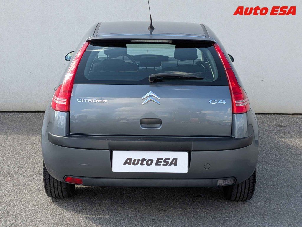 Citroën C4, 1.4,1.maj,ČR,AC - fotka 5