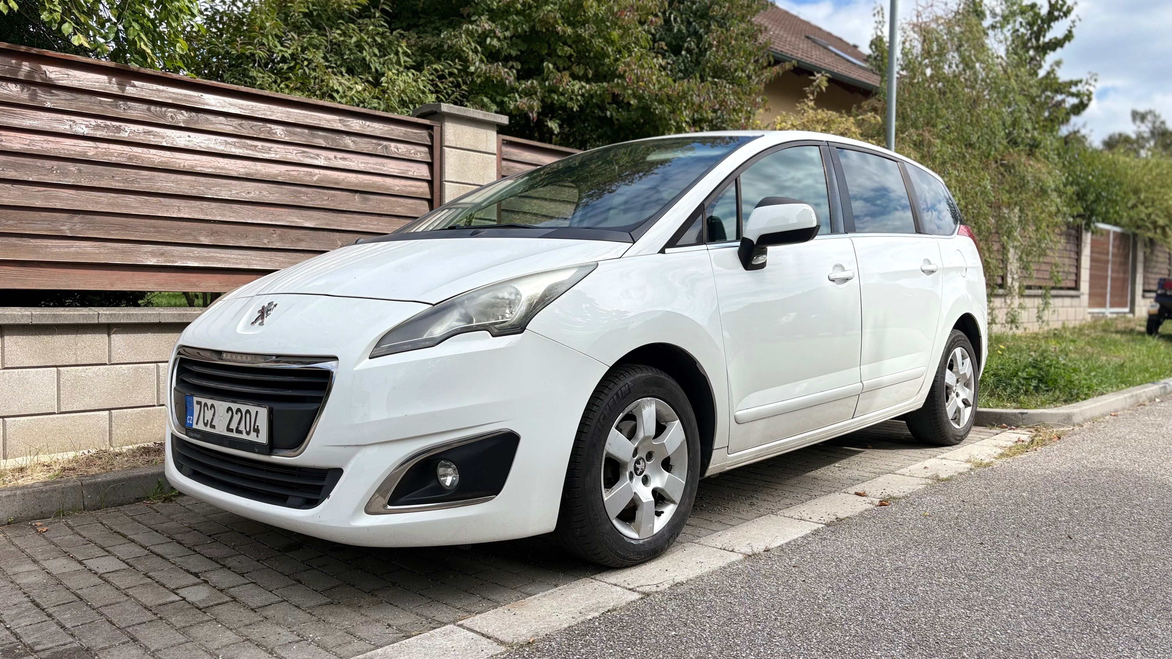 Peugeot 5008, Peugeot 5008 1.6HDI 88KW 2015