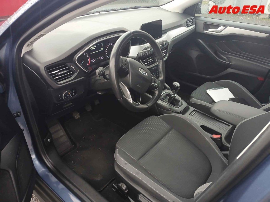 Ford Focus, 1.0EB,2.maj,ČR - fotka 3