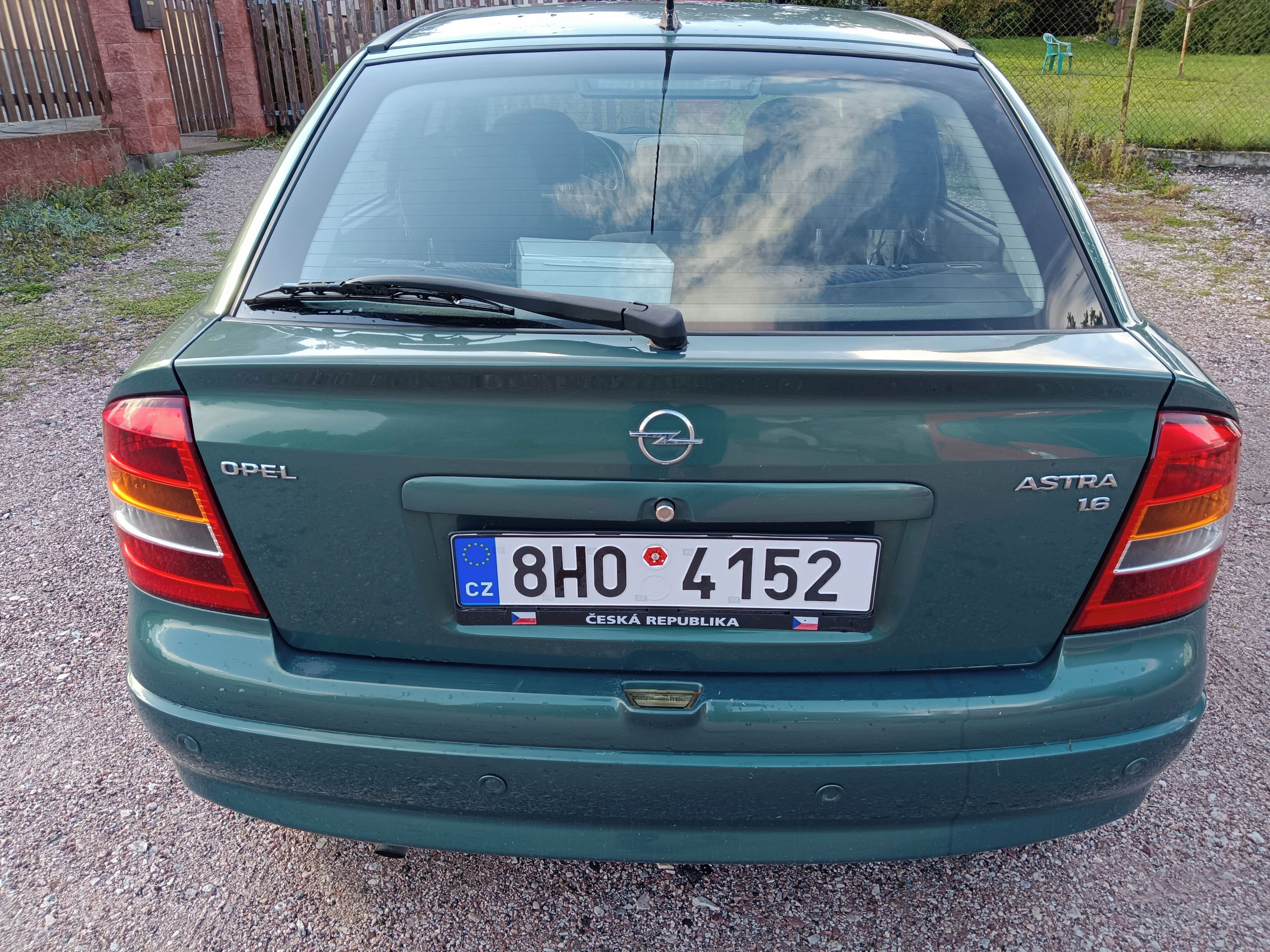 Opel Astra - fotka 6