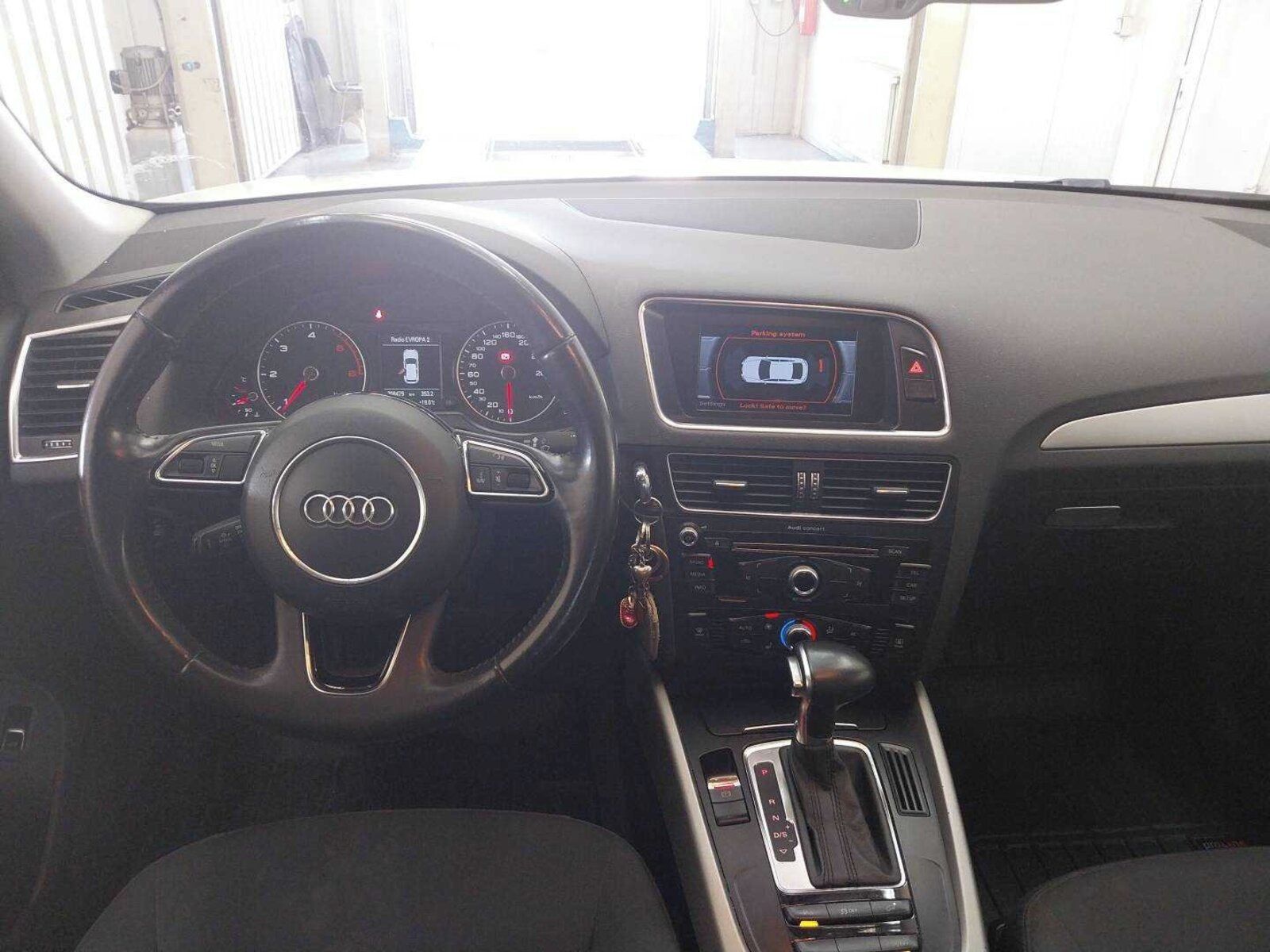 Audi Q5, 2.0 TDI, 4X4, Automat - fotka 3