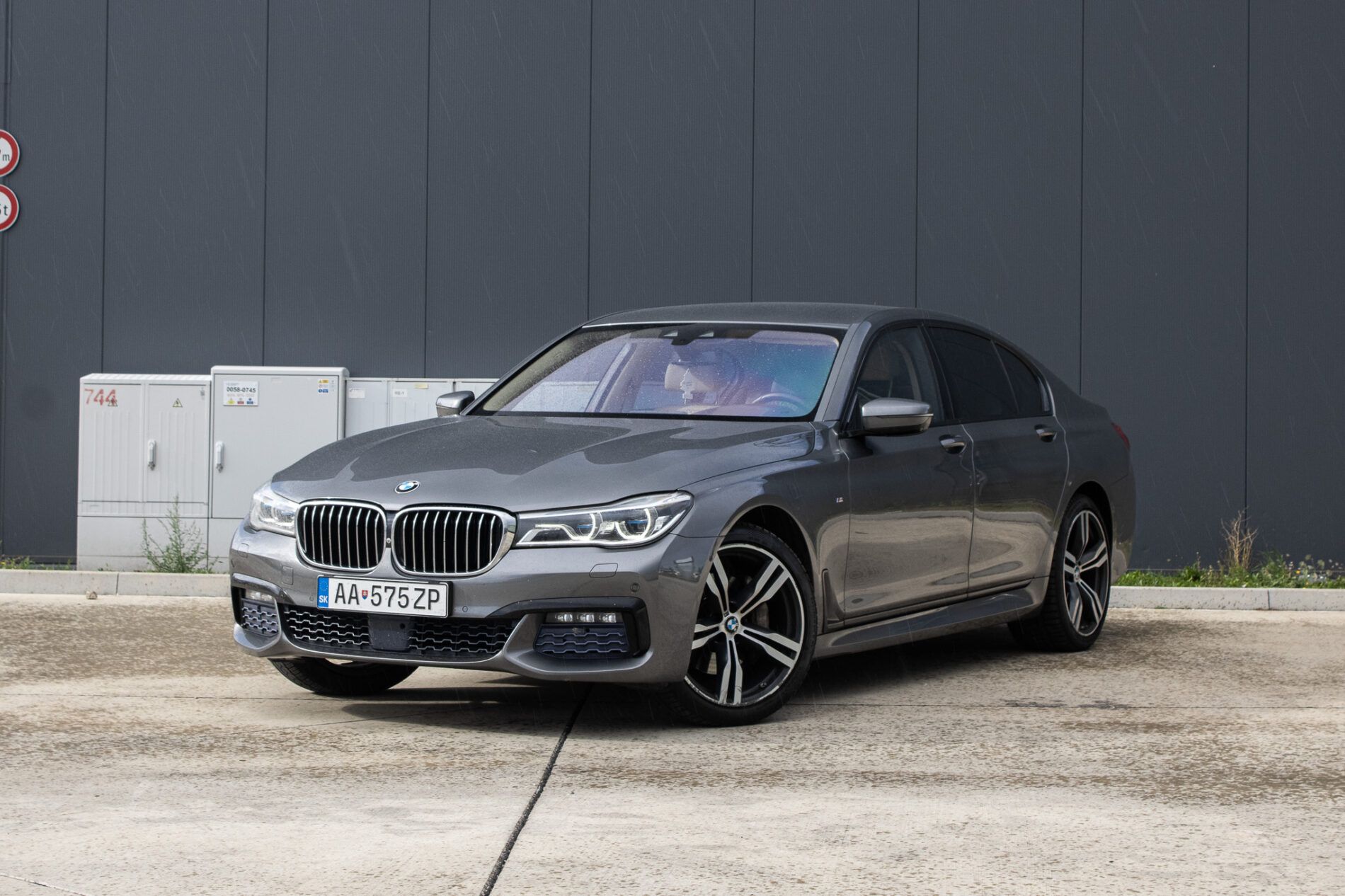 BMW, rad 7