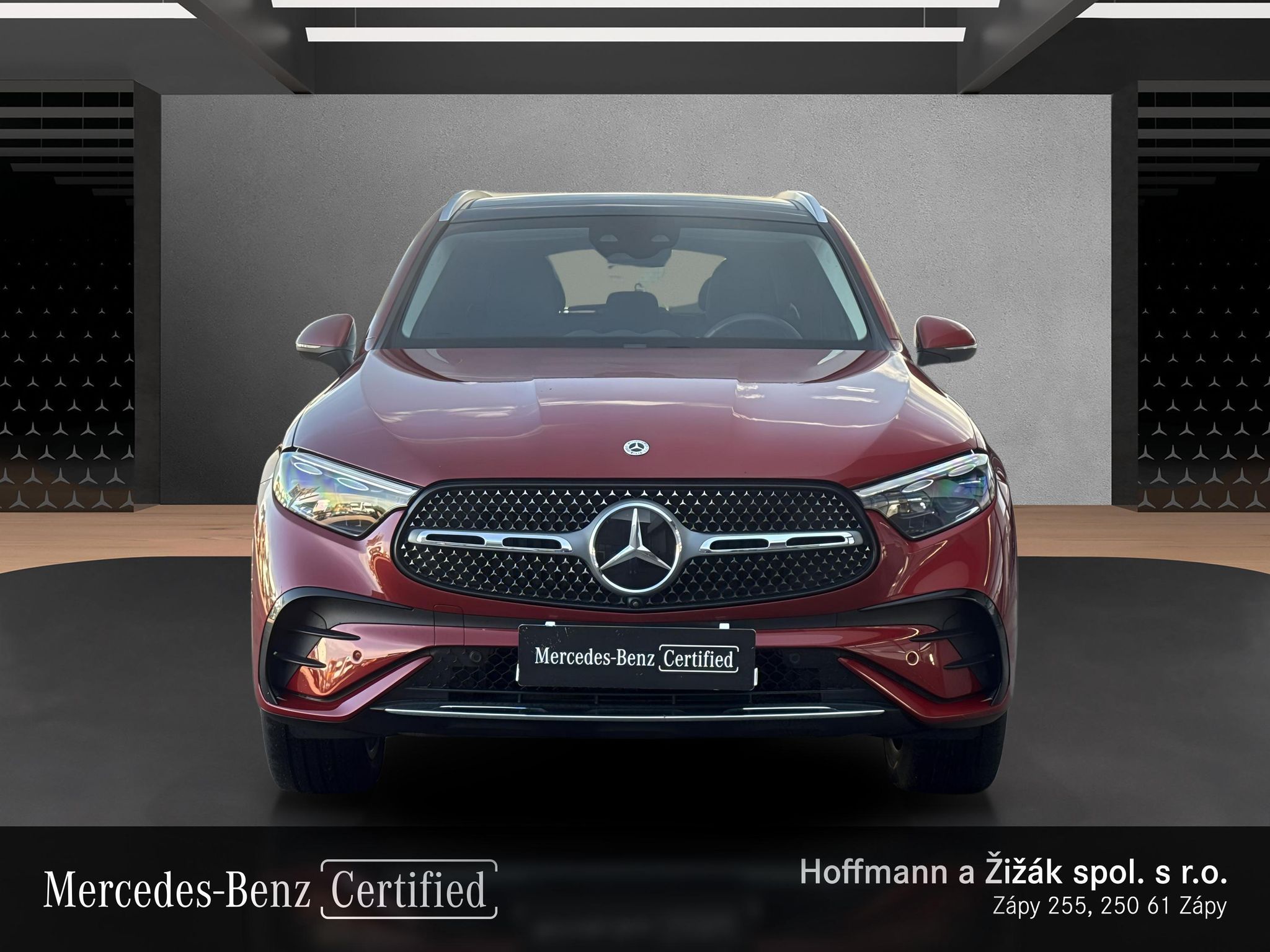 Mercedes-Benz GLC, 300 de 4MATIC s hybridní techn - fotka 2